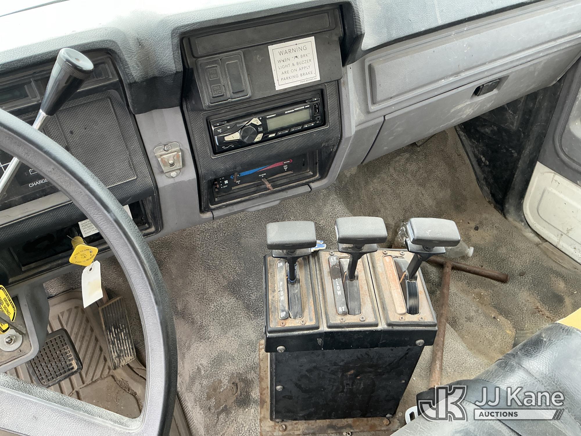 1996 Ford F700