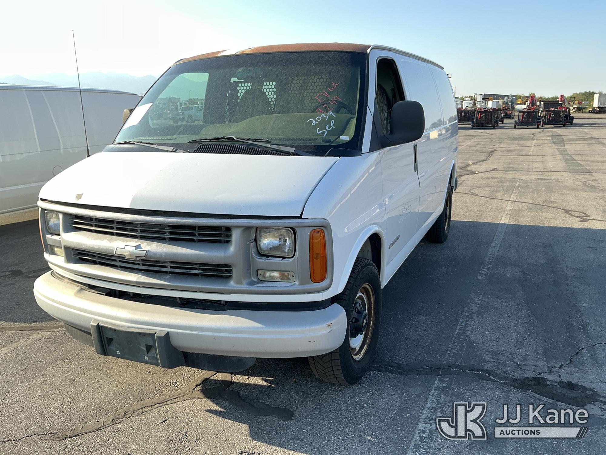 Photo of 2002 Chevrolet Express G2500