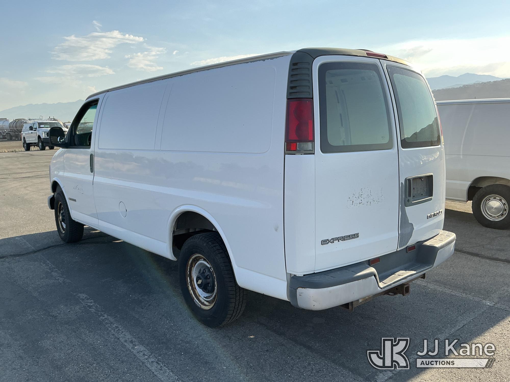 2002 Chevrolet EXPRESS G2500