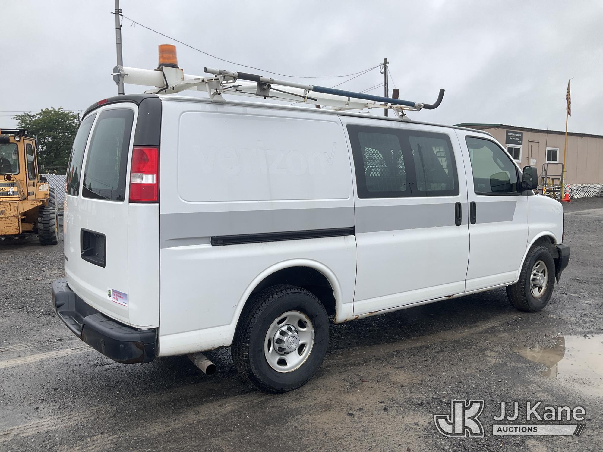 2017 Chevrolet EXPRESS G2500