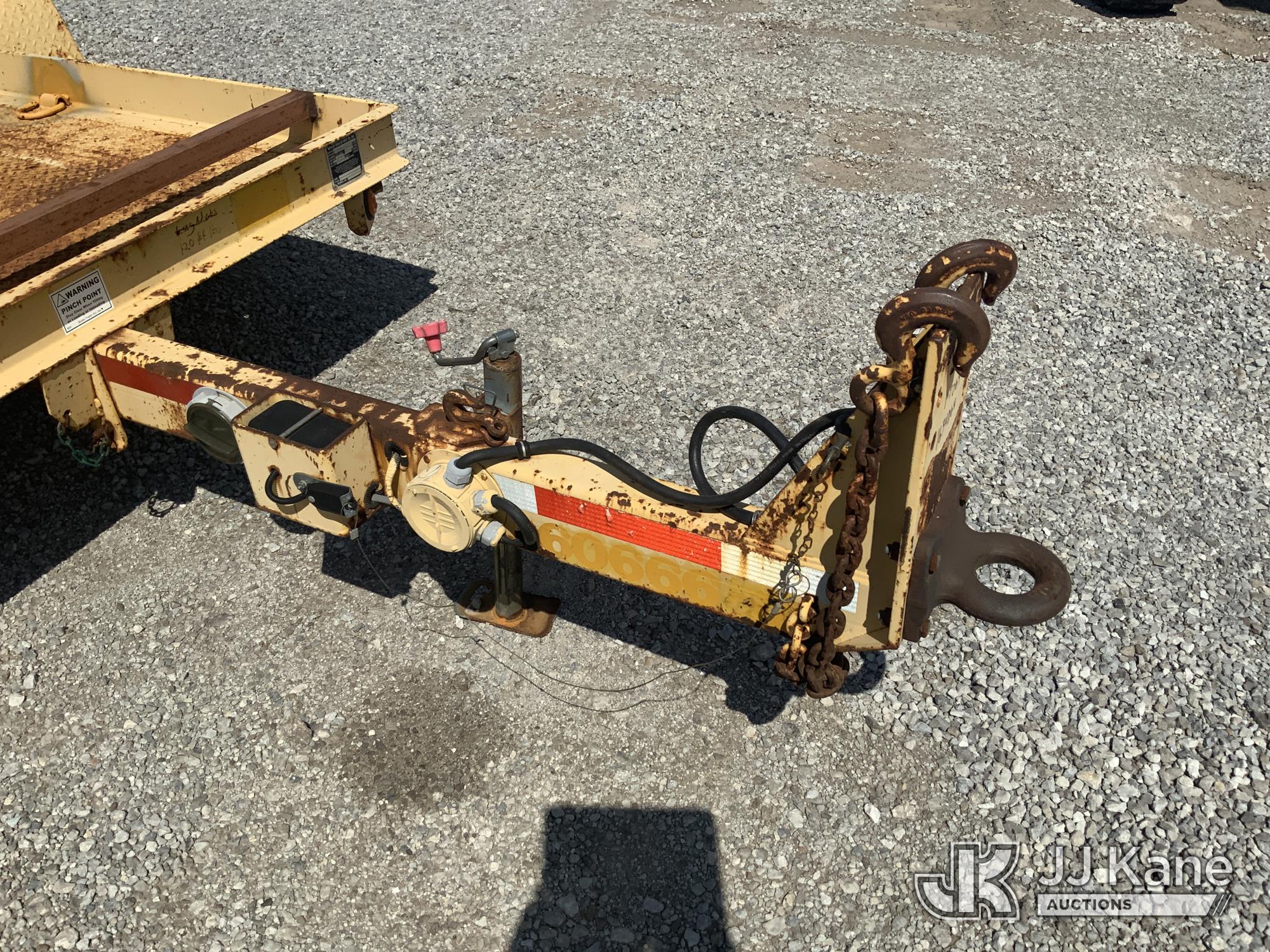 2004 Butler TS6512D
