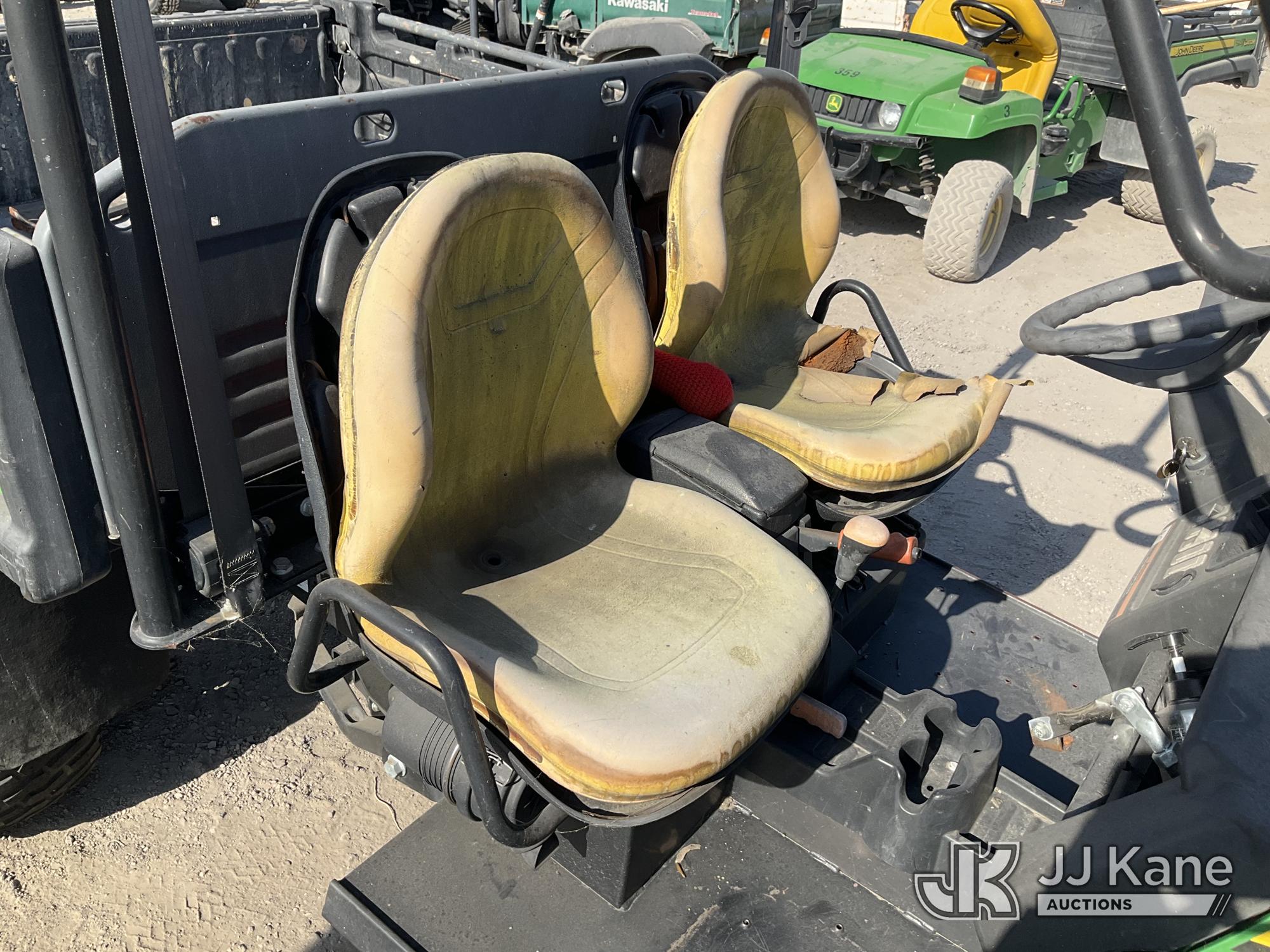 2012 John Deere GATOR 625