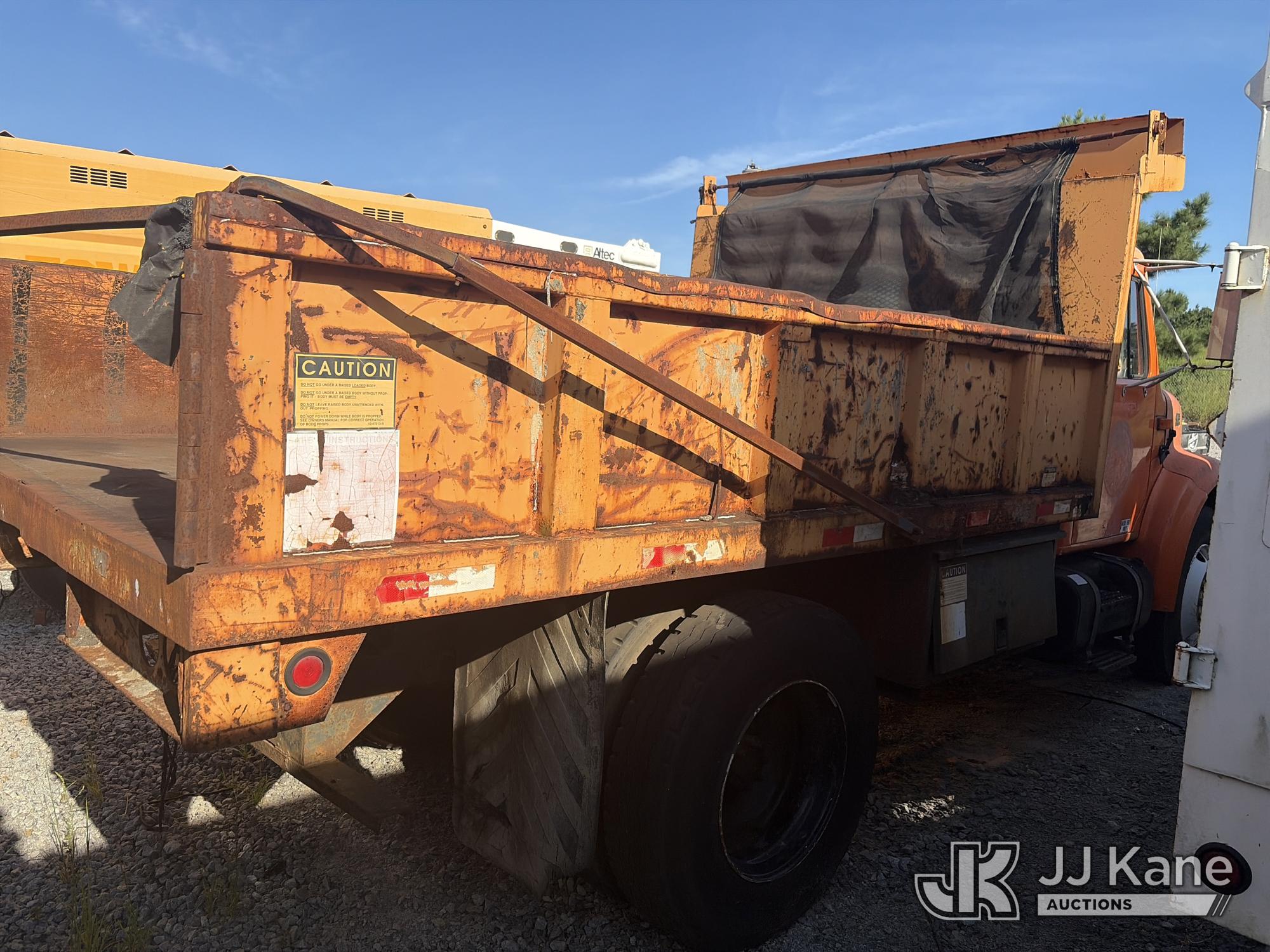 2001 International 4700