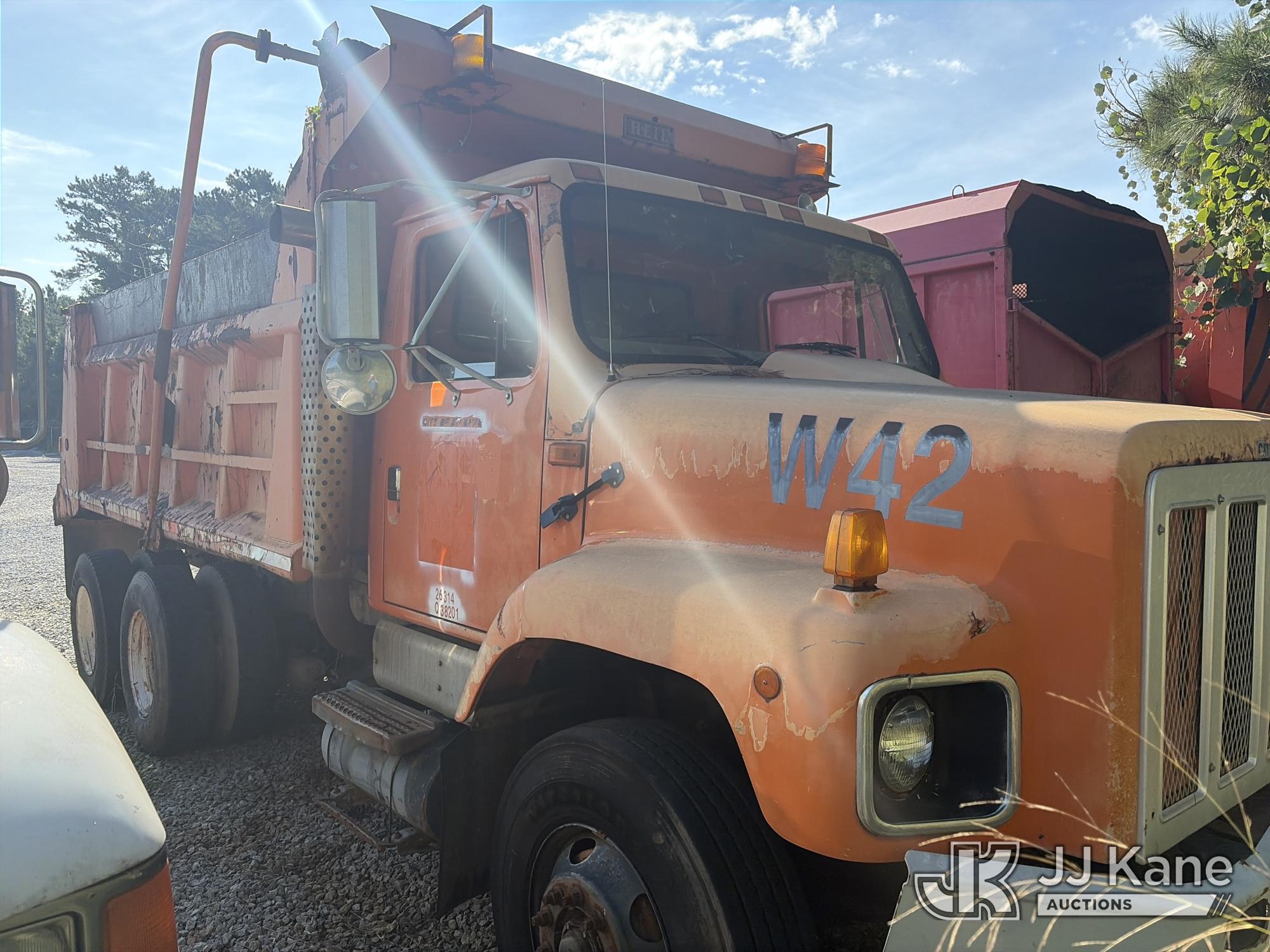2002 International 2674