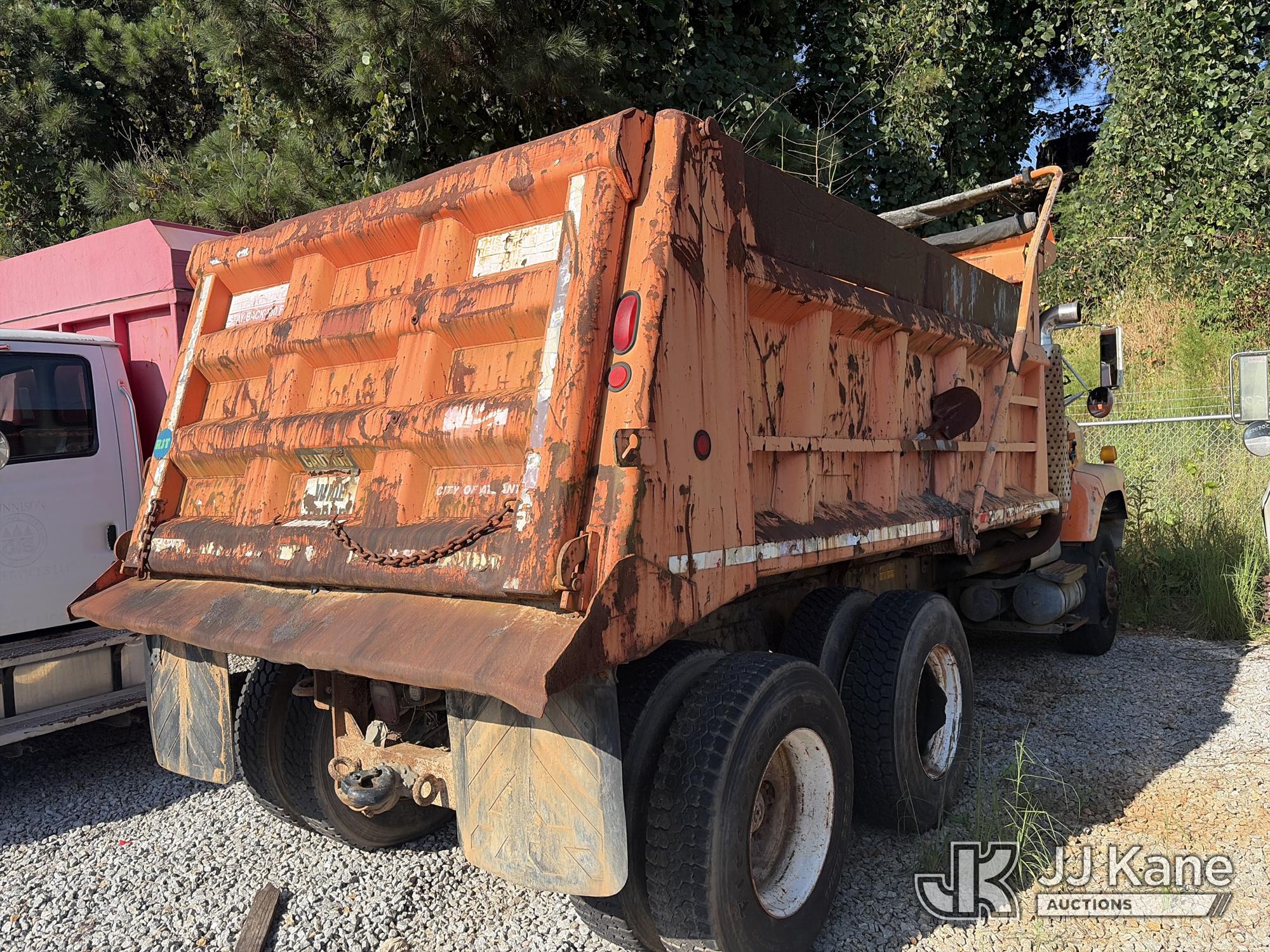 2002 International 2674