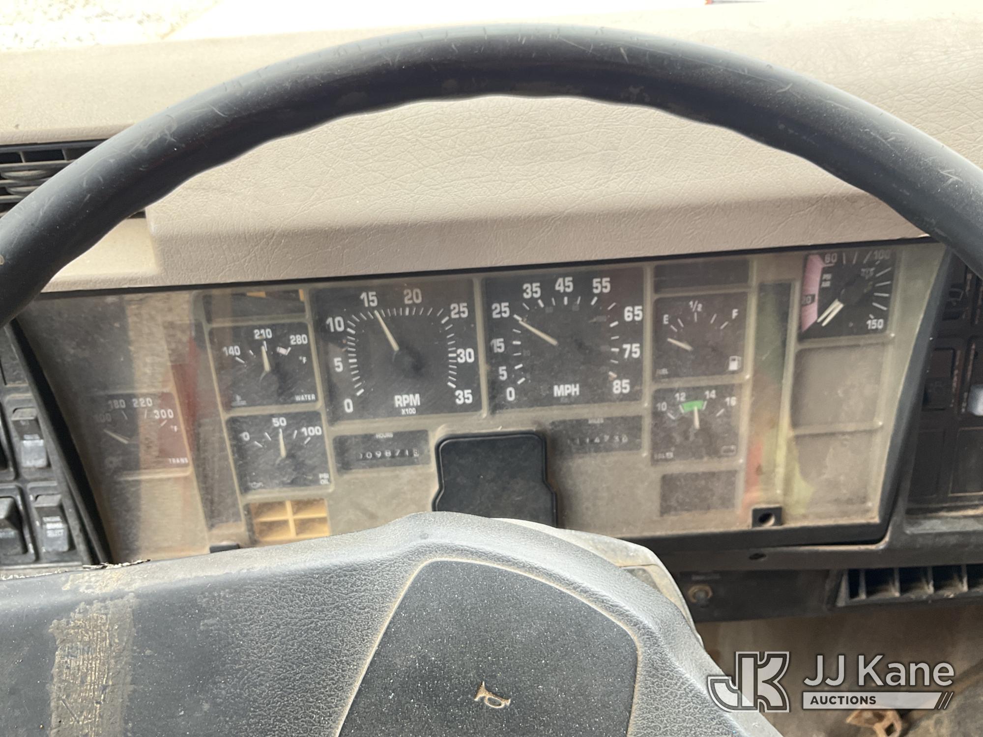 2002 International 2674