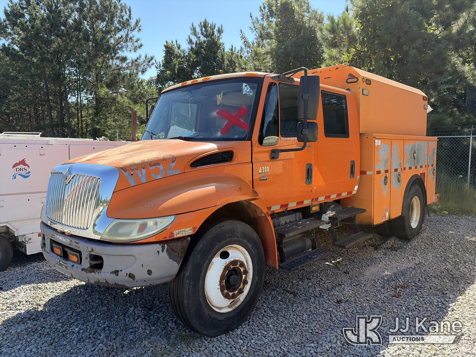 Photo of 2006 International 4300