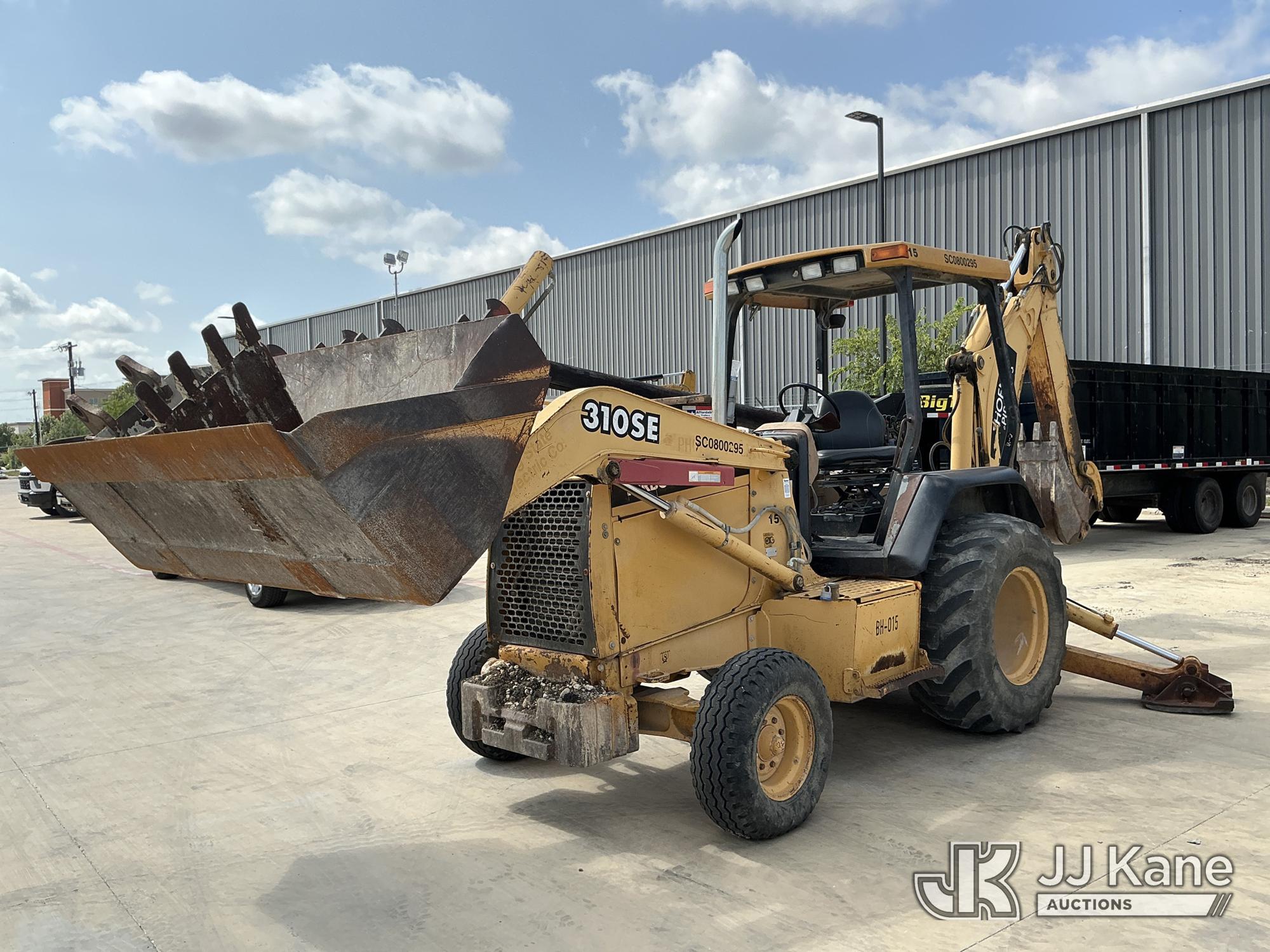  John Deere 310SE