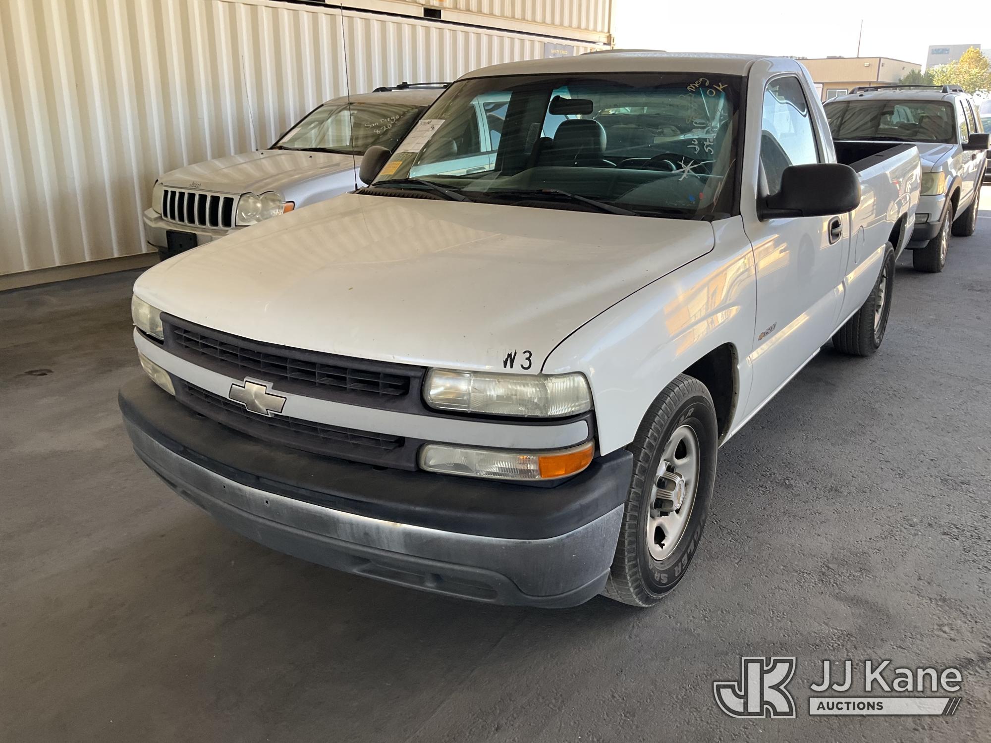 2001 Chevrolet Silverado 1500 Pickup Truck