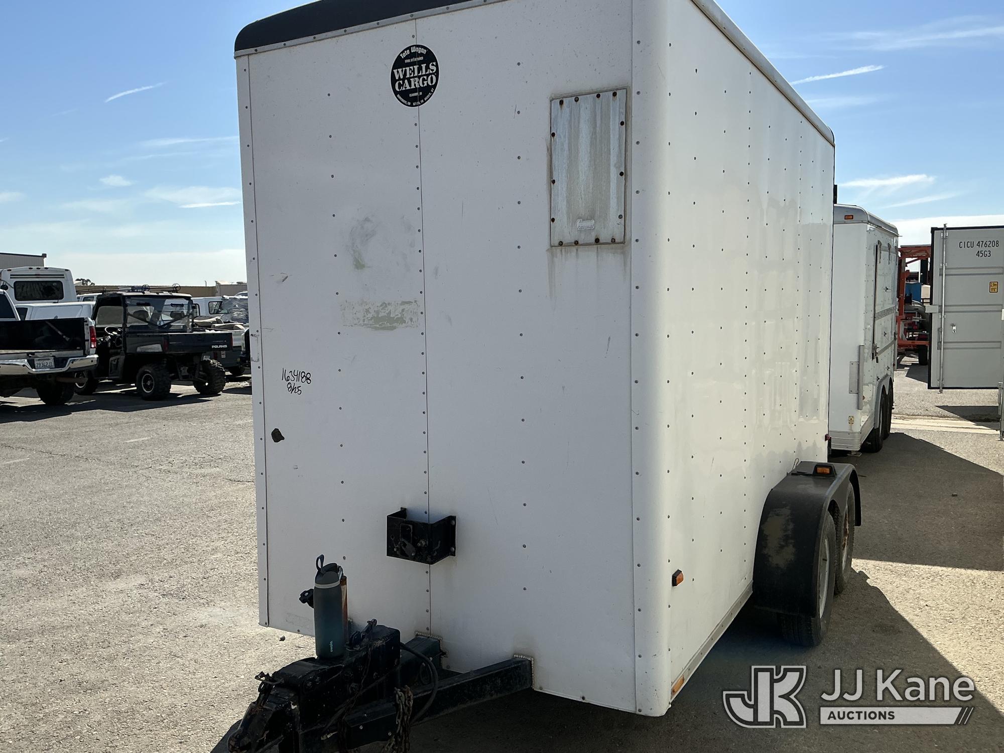 1997 Wells Cargo TW122