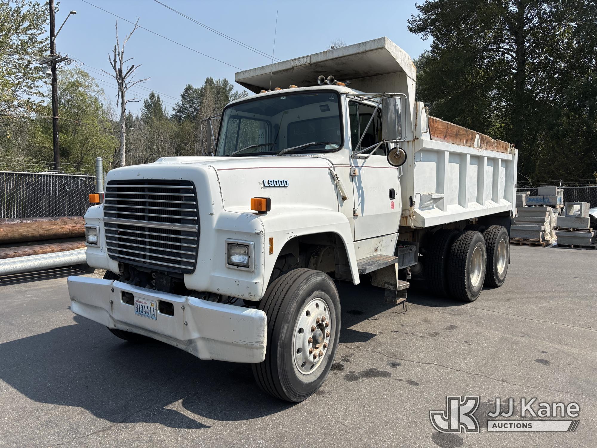 1992 Ford LT9000