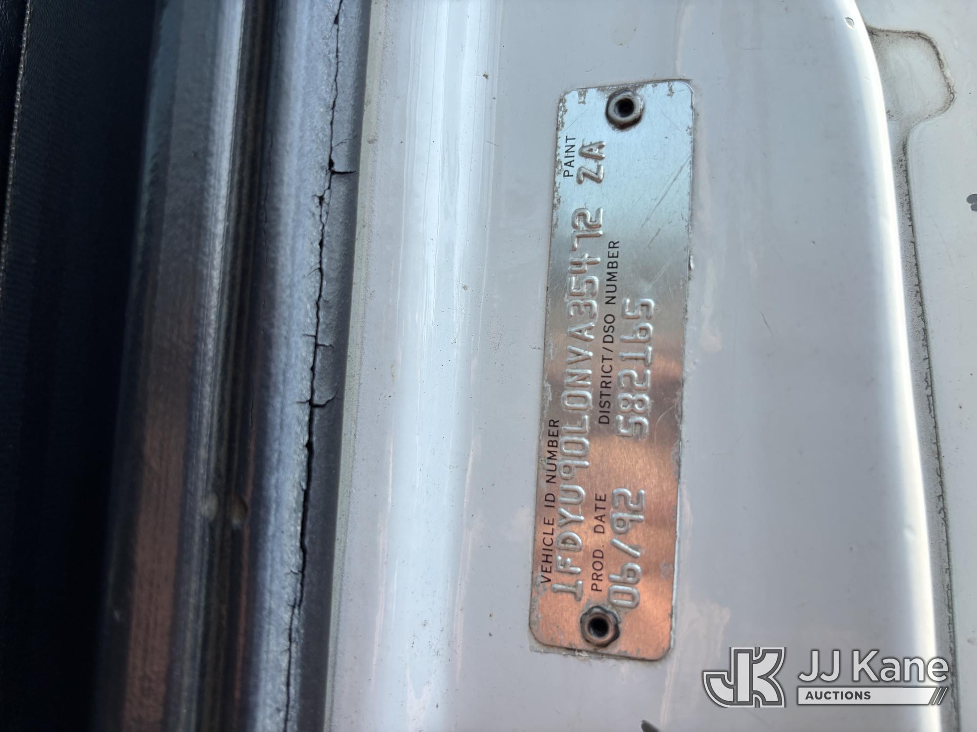1992 Ford LT9000