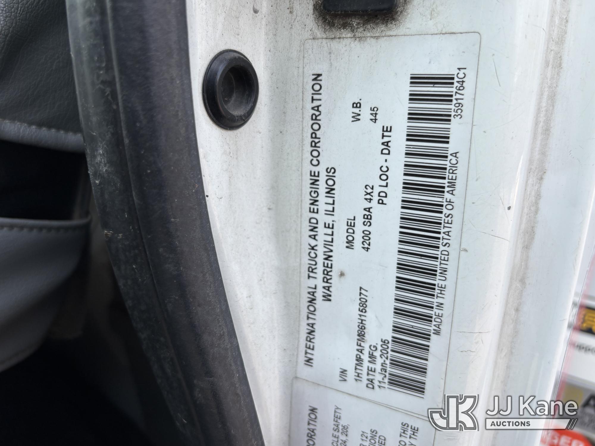 2006 International 4200