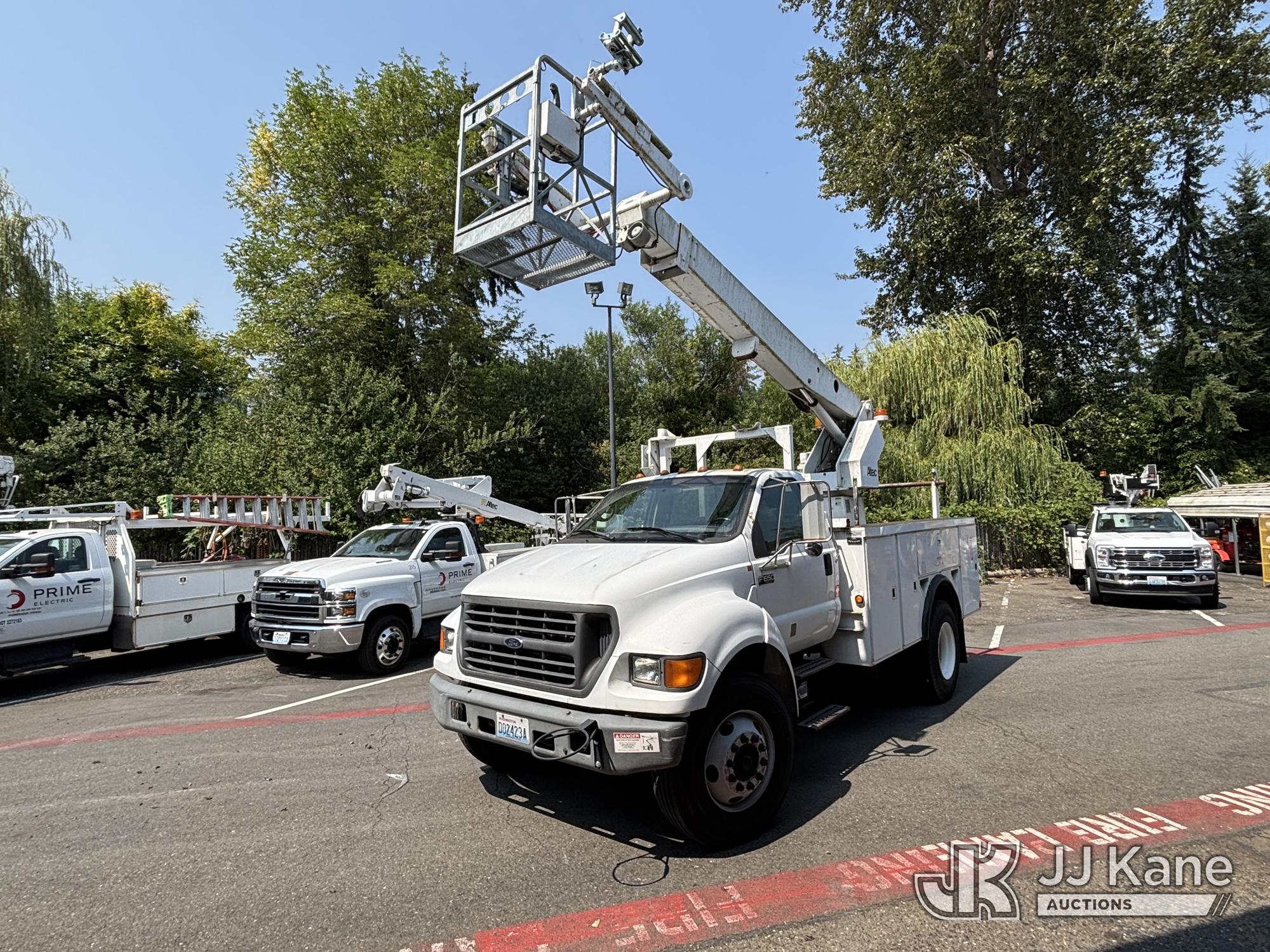 2000 Ford F-650