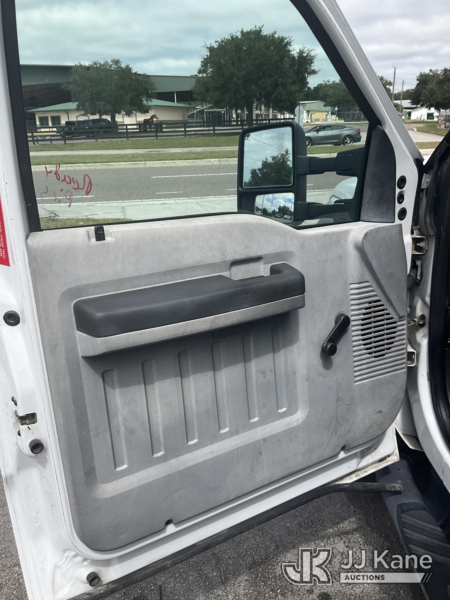 2012 Ford F550 4X4