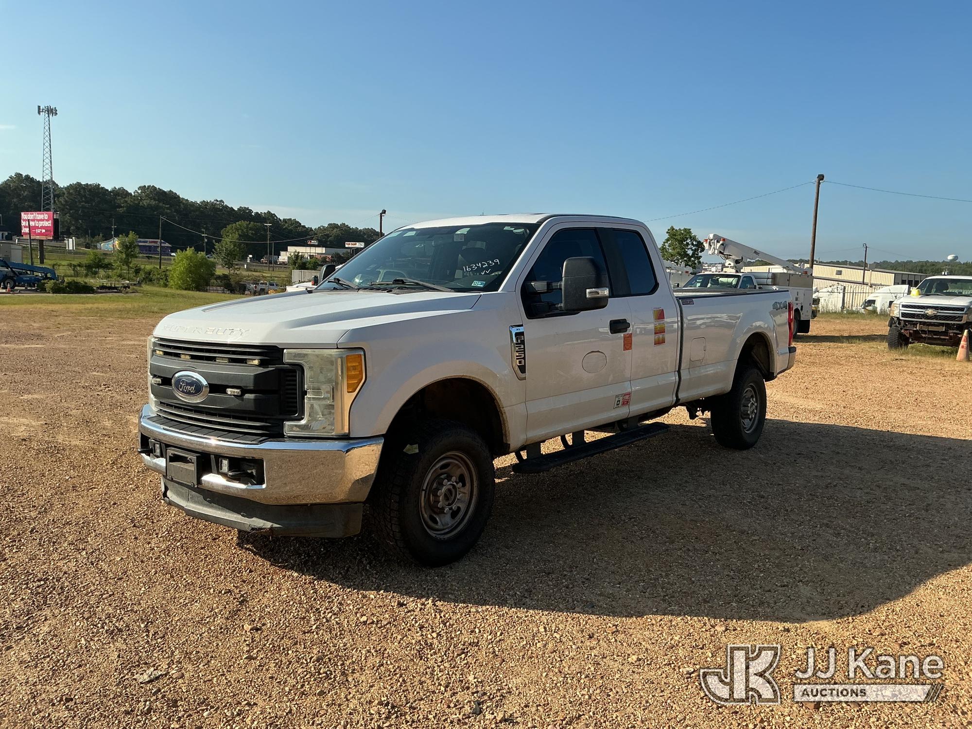 Photo of 2017 Ford F-250 SD