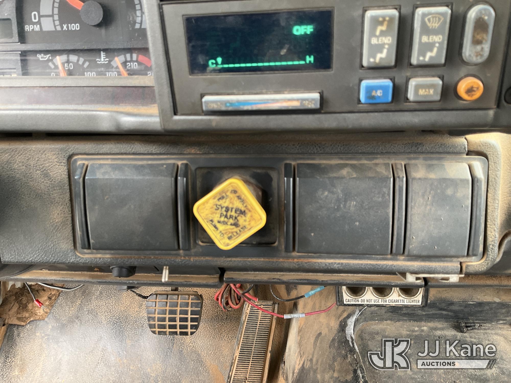 2001 GMC C7500
