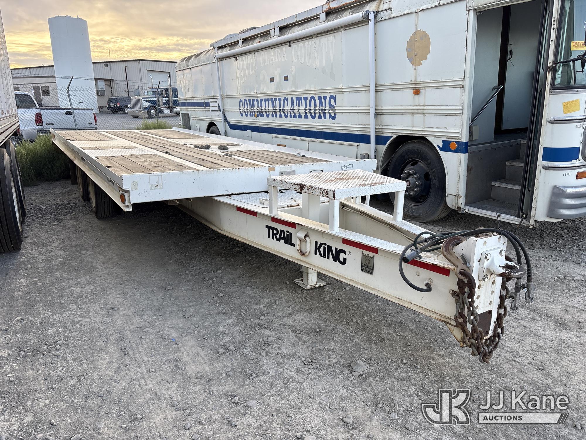2004 Trail King TKT40LP-2400 20-Ton