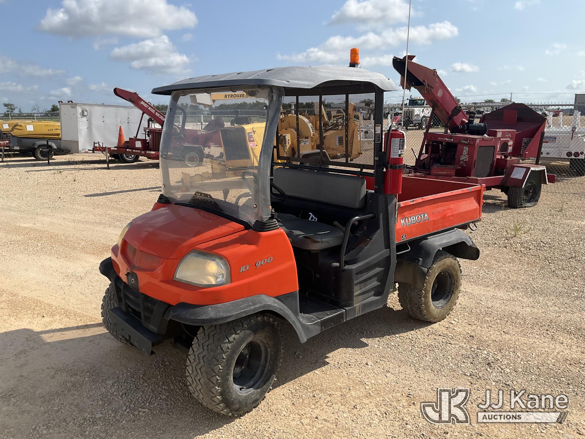 Photo of a 2006 Kubota RTV-900