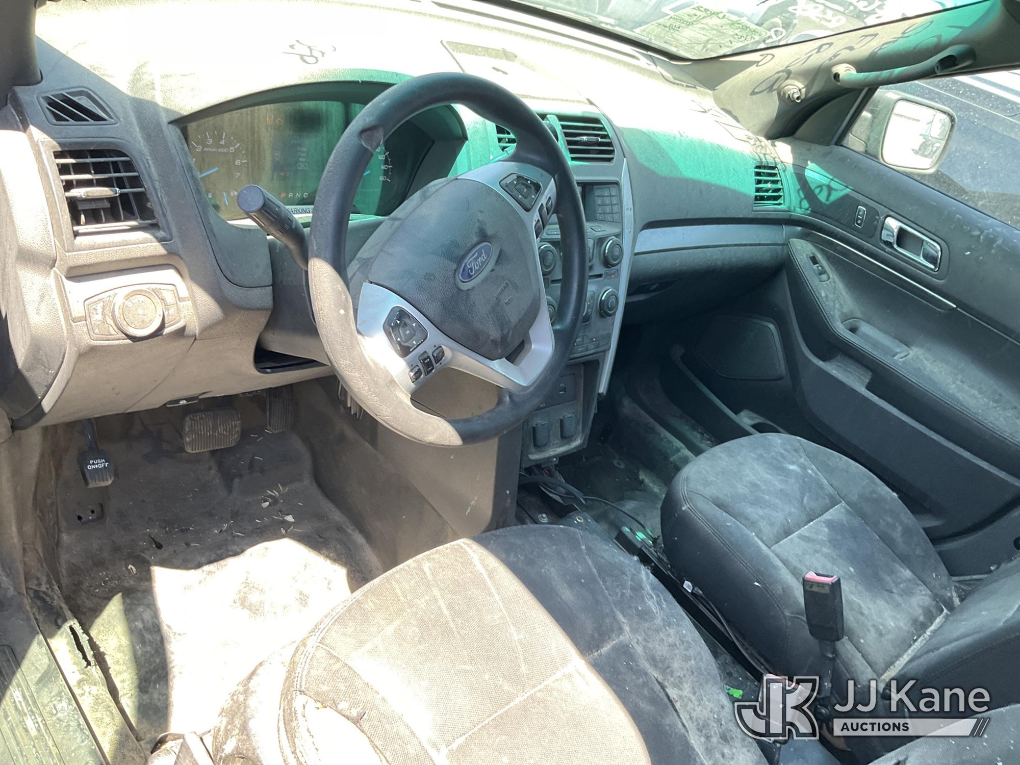 2015 Ford Explorer