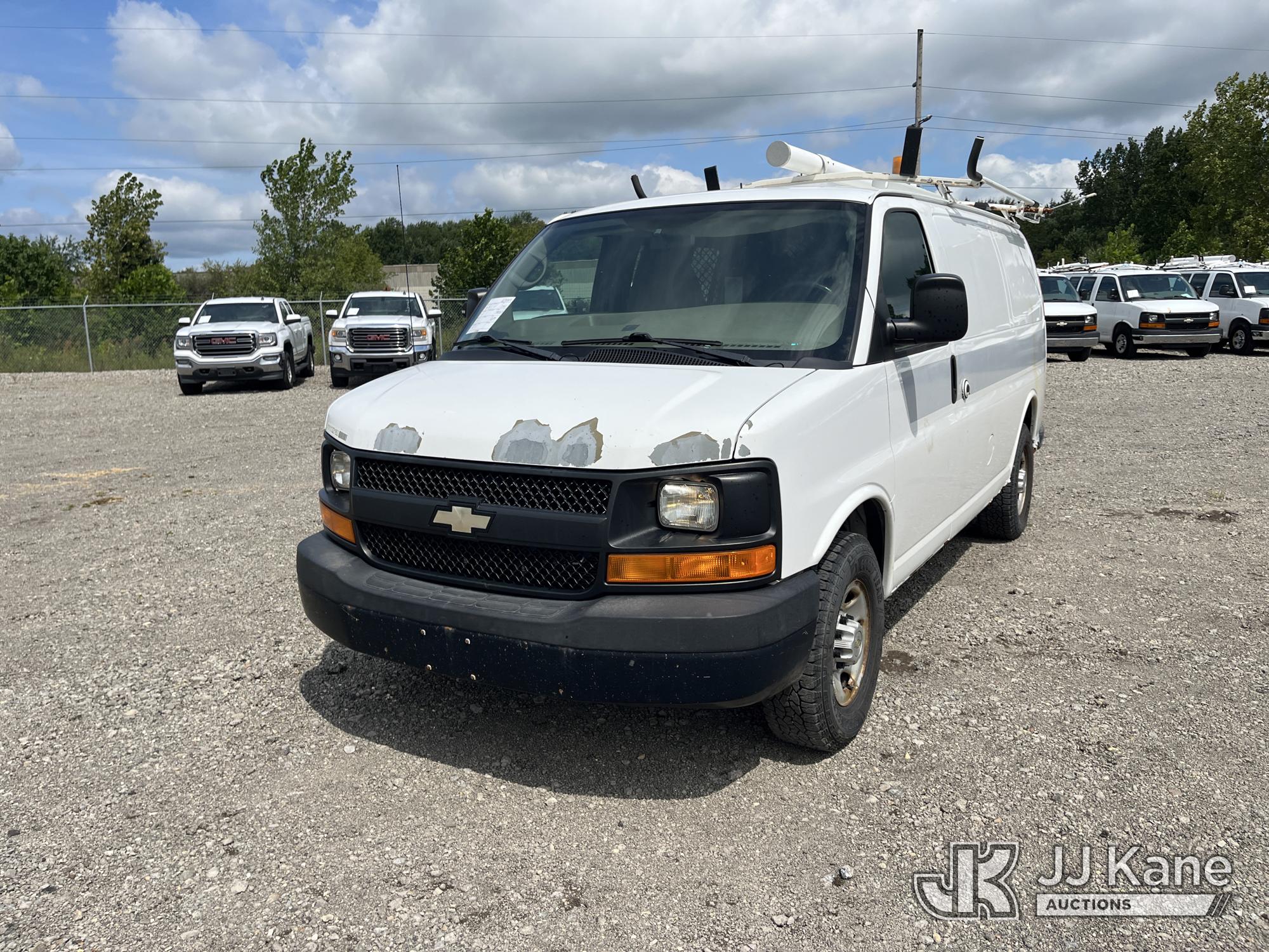 Photo of 2011 Chevrolet Express G2500