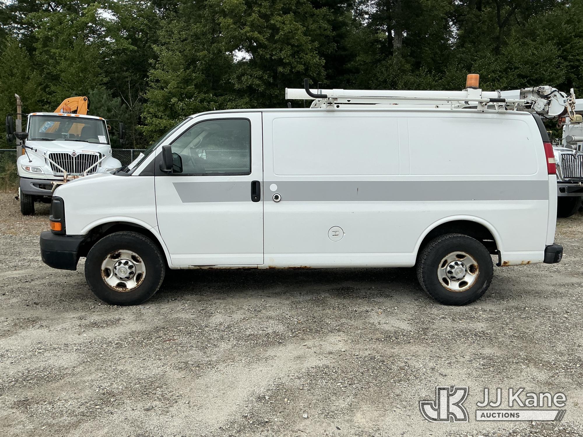 2011 Chevrolet EXPRESS G2500