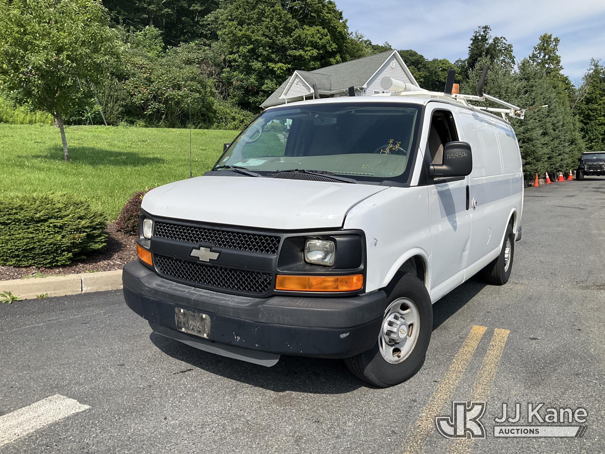 Photo of 2011 Chevrolet Express G2500