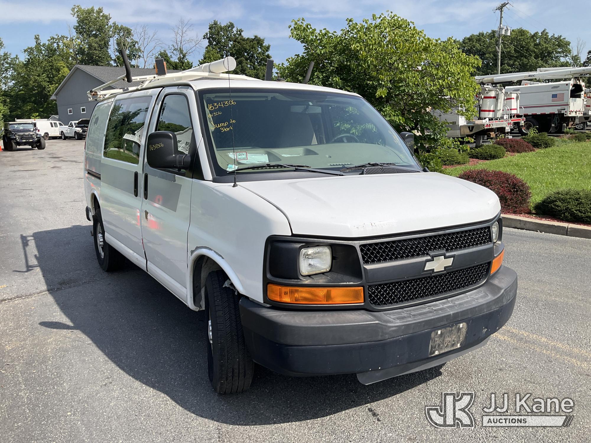 2011 Chevrolet EXPRESS G2500