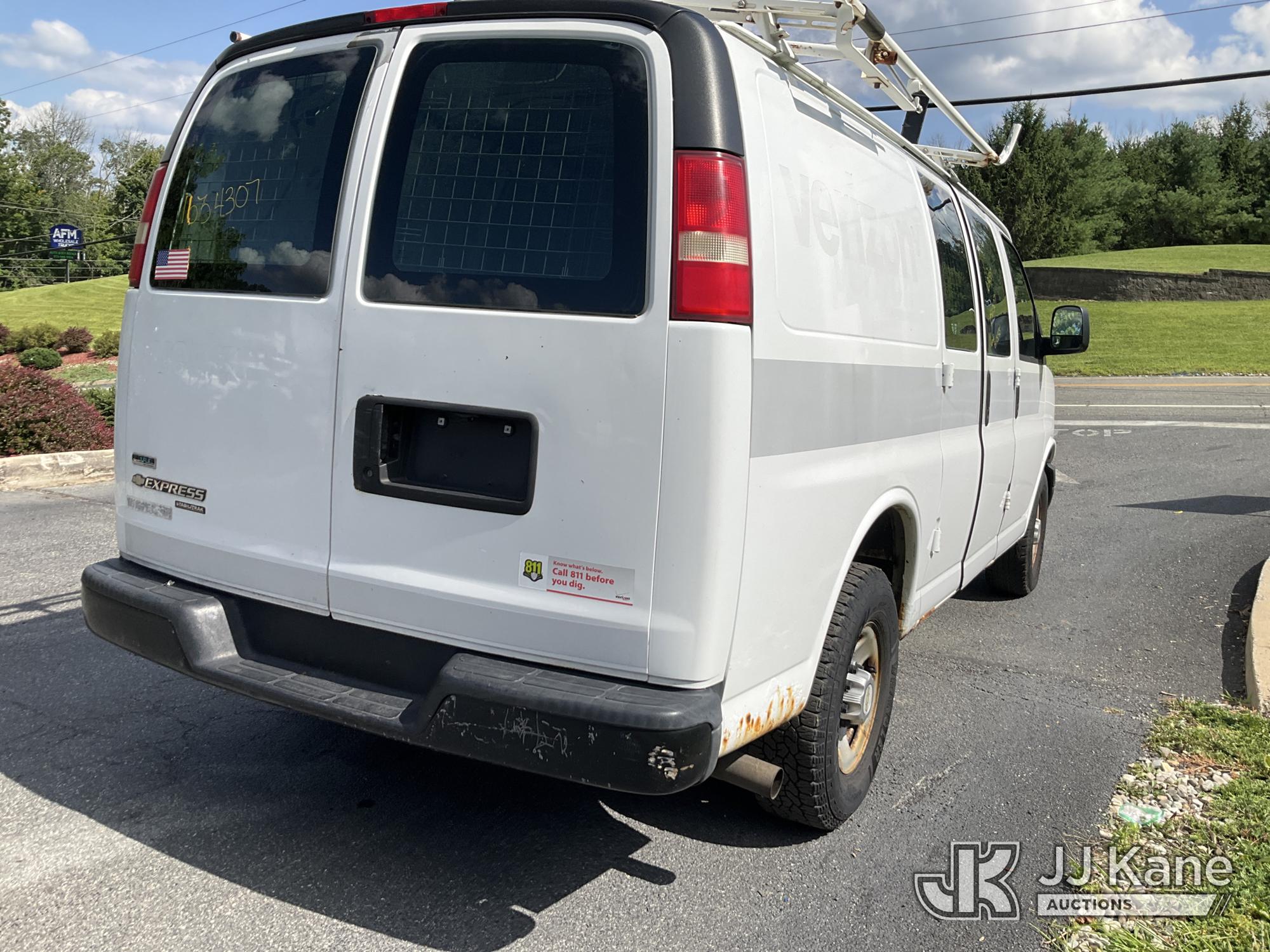 2011 Chevrolet EXPRESS G2500