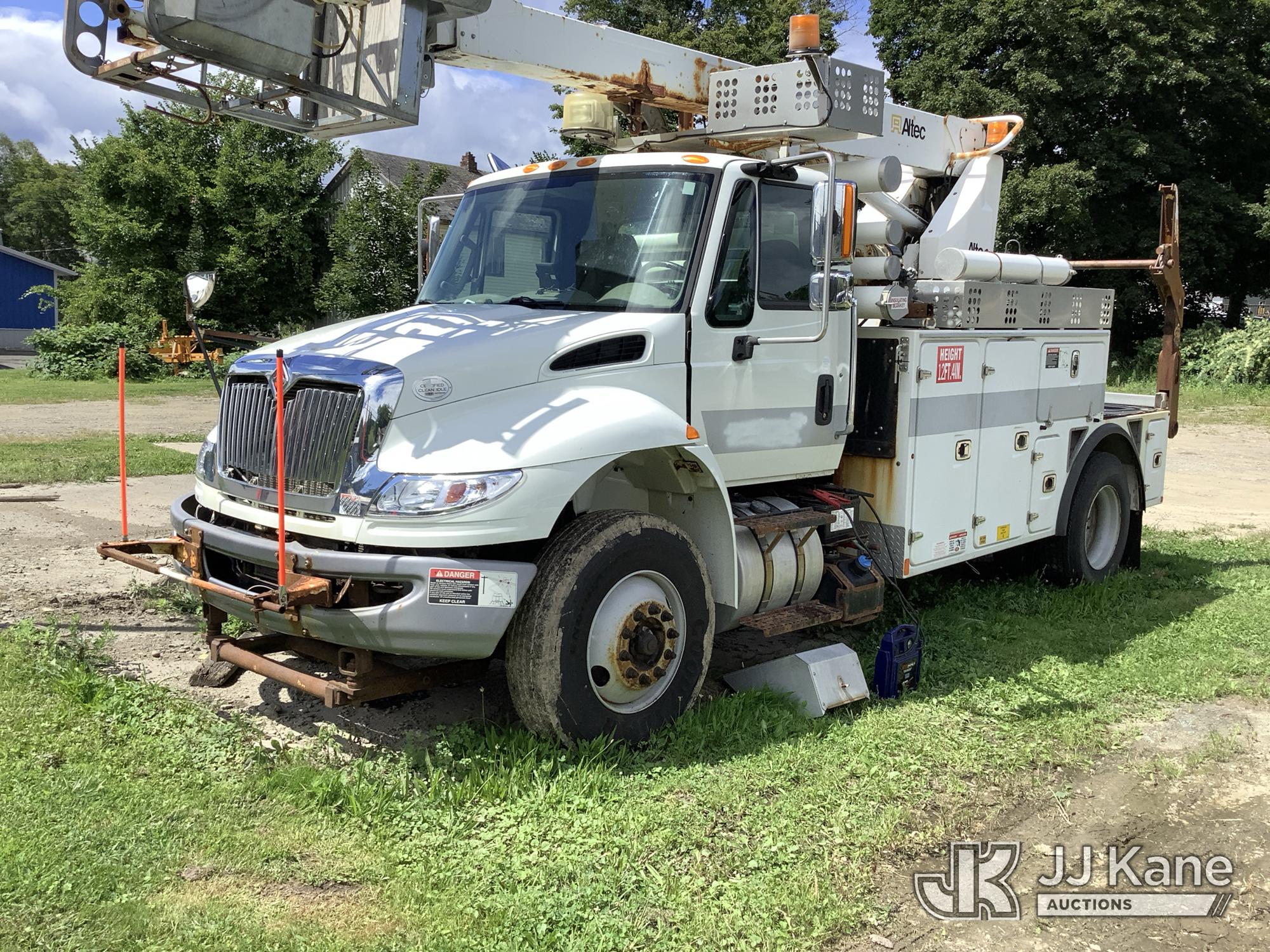 Photo of 2016 International DuraStar 4400