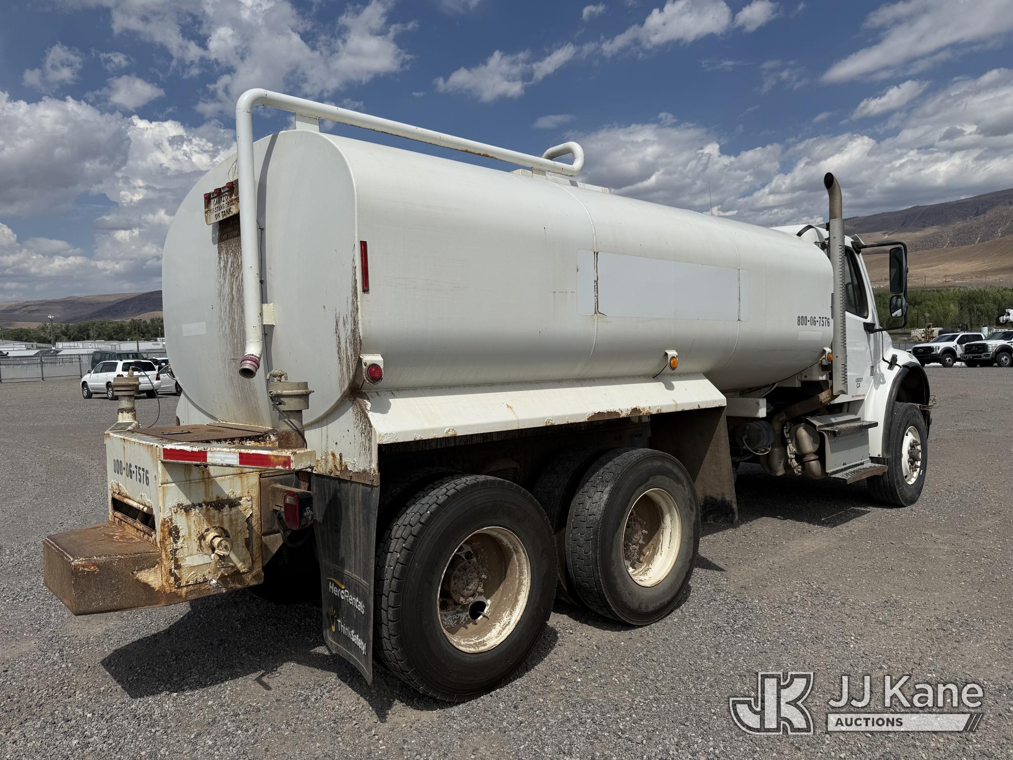 2016 Freightliner M2 106