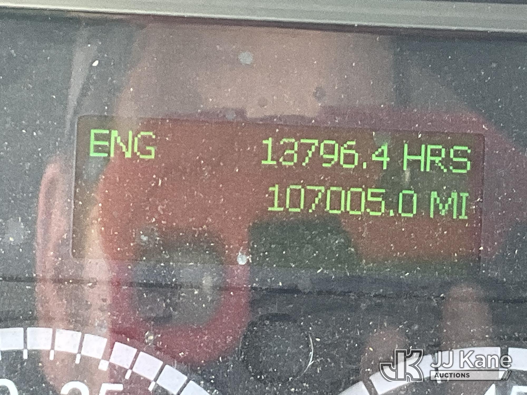 2015 Freightliner M2 106 4x4
