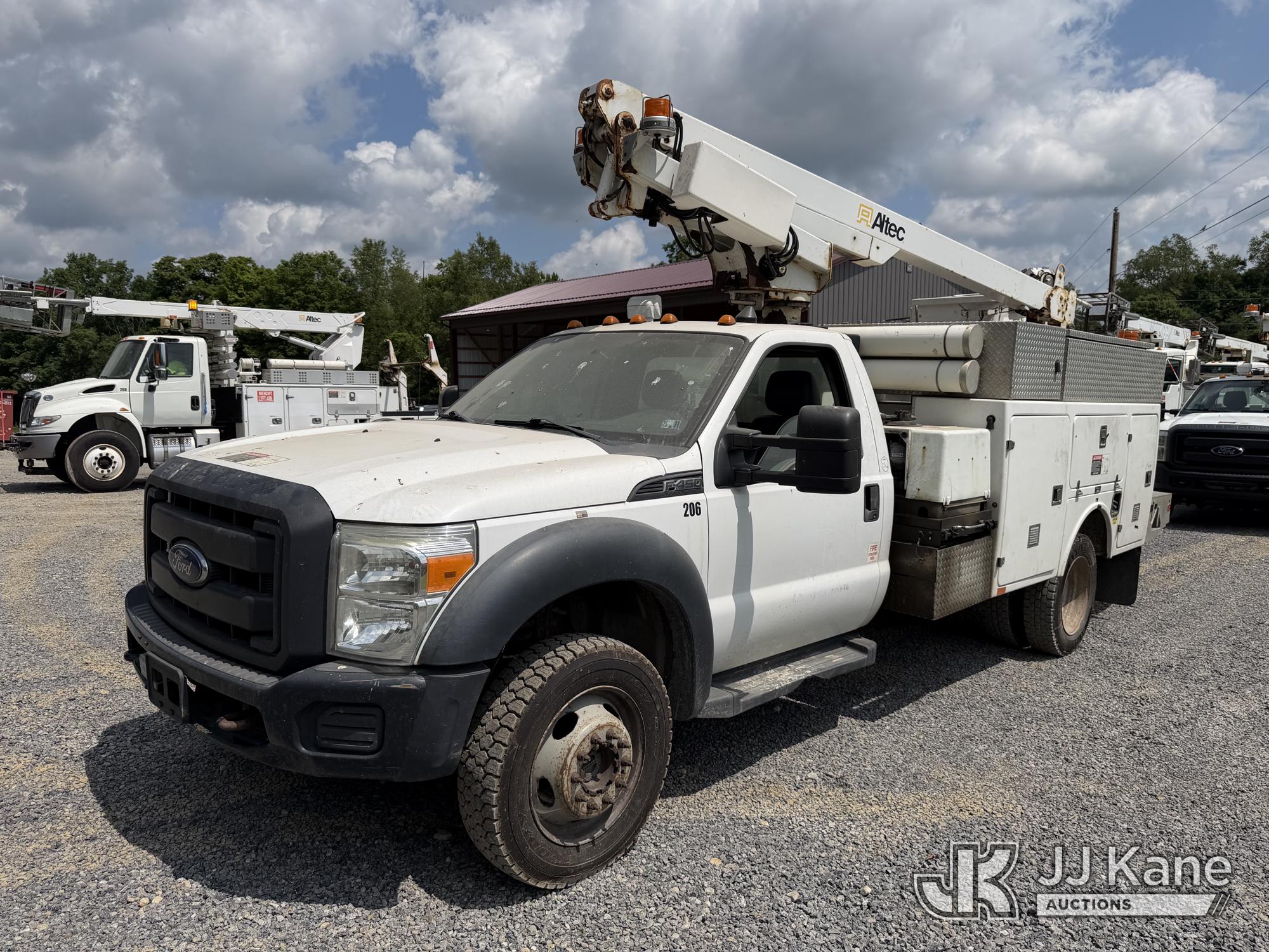 Photo of 2013 Ford F450 4x4