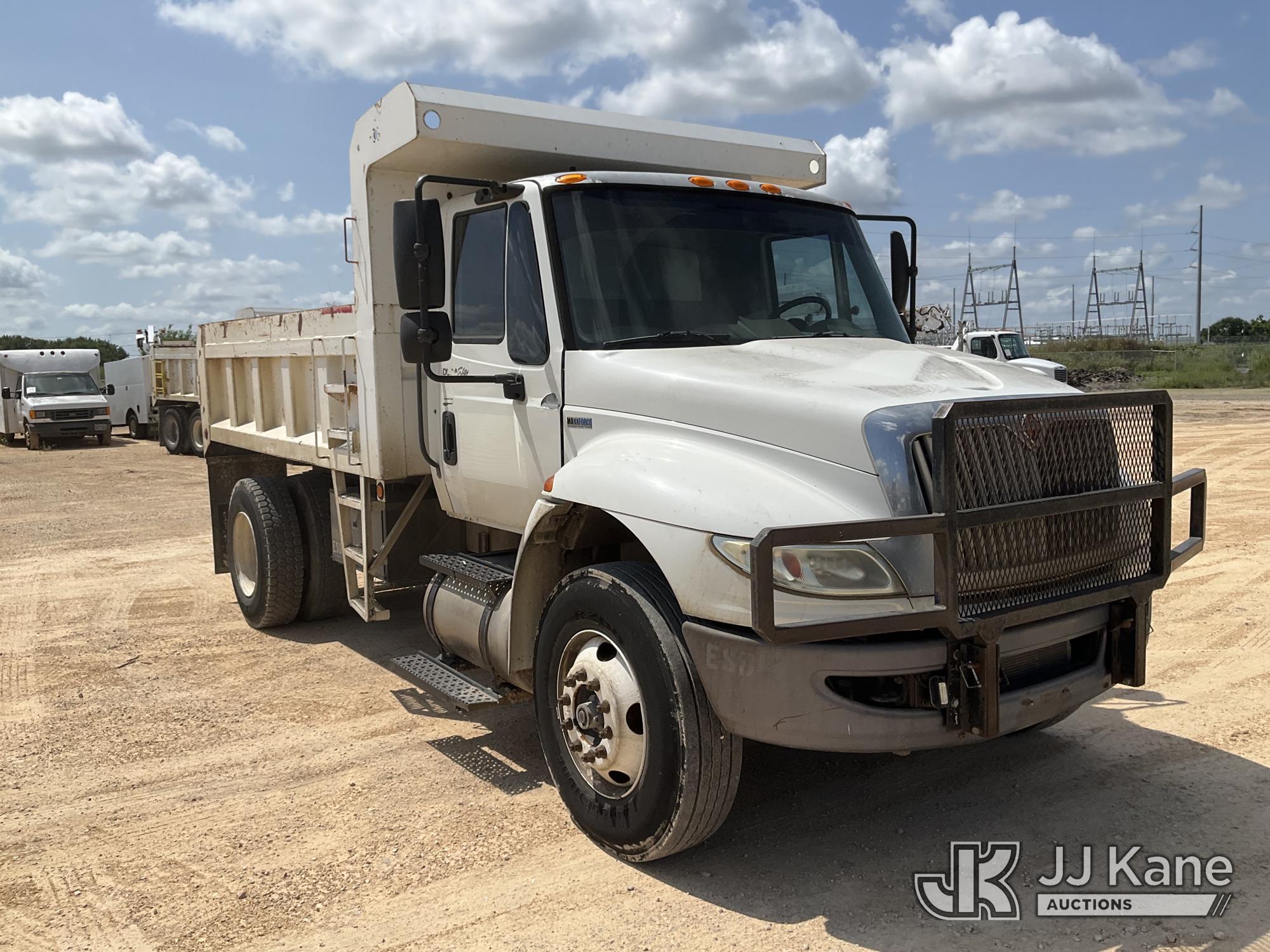 2011 International 4400