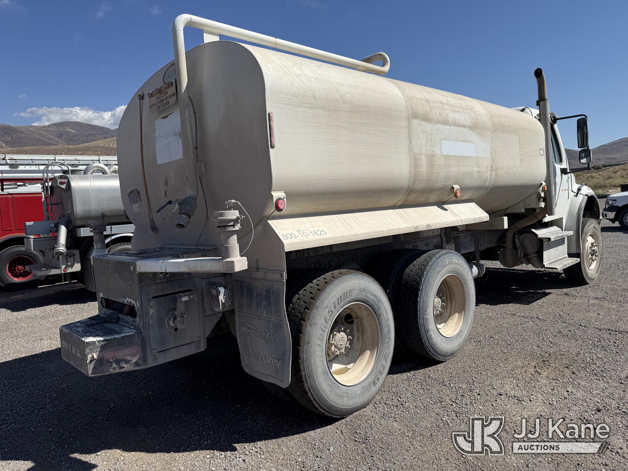 2017 Freightliner M2 106