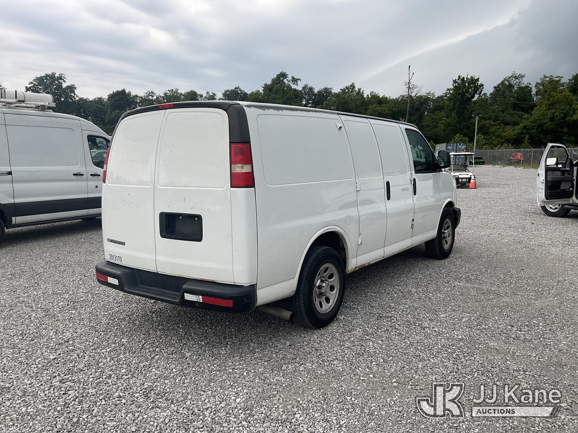 2013 Chevrolet EXPRESS G1500