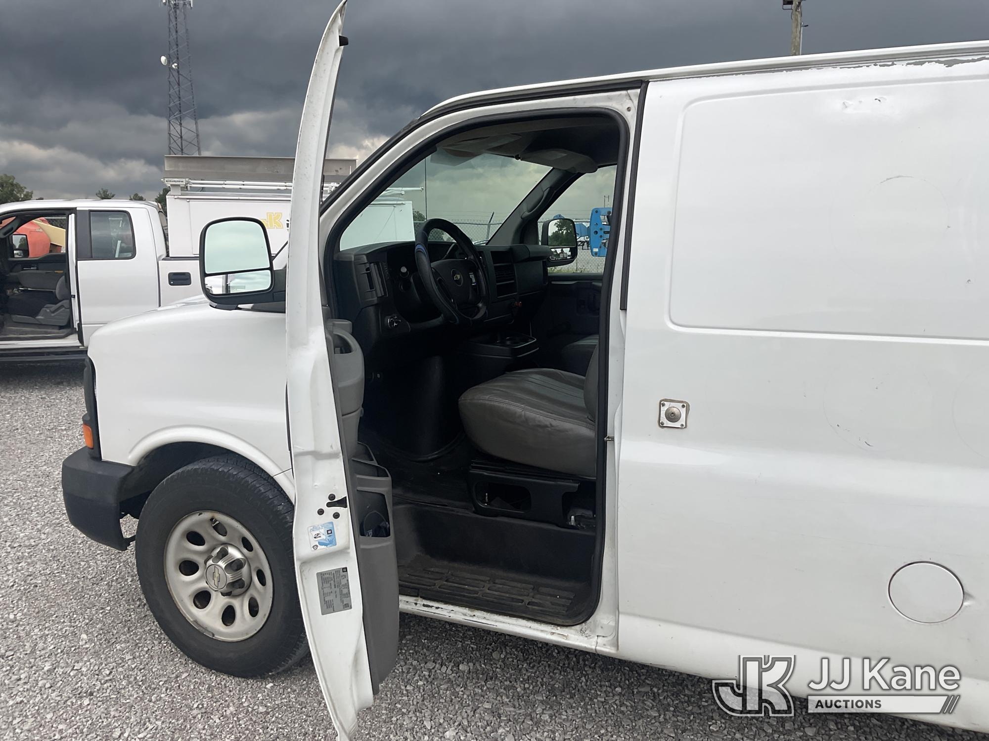 2013 Chevrolet EXPRESS G1500