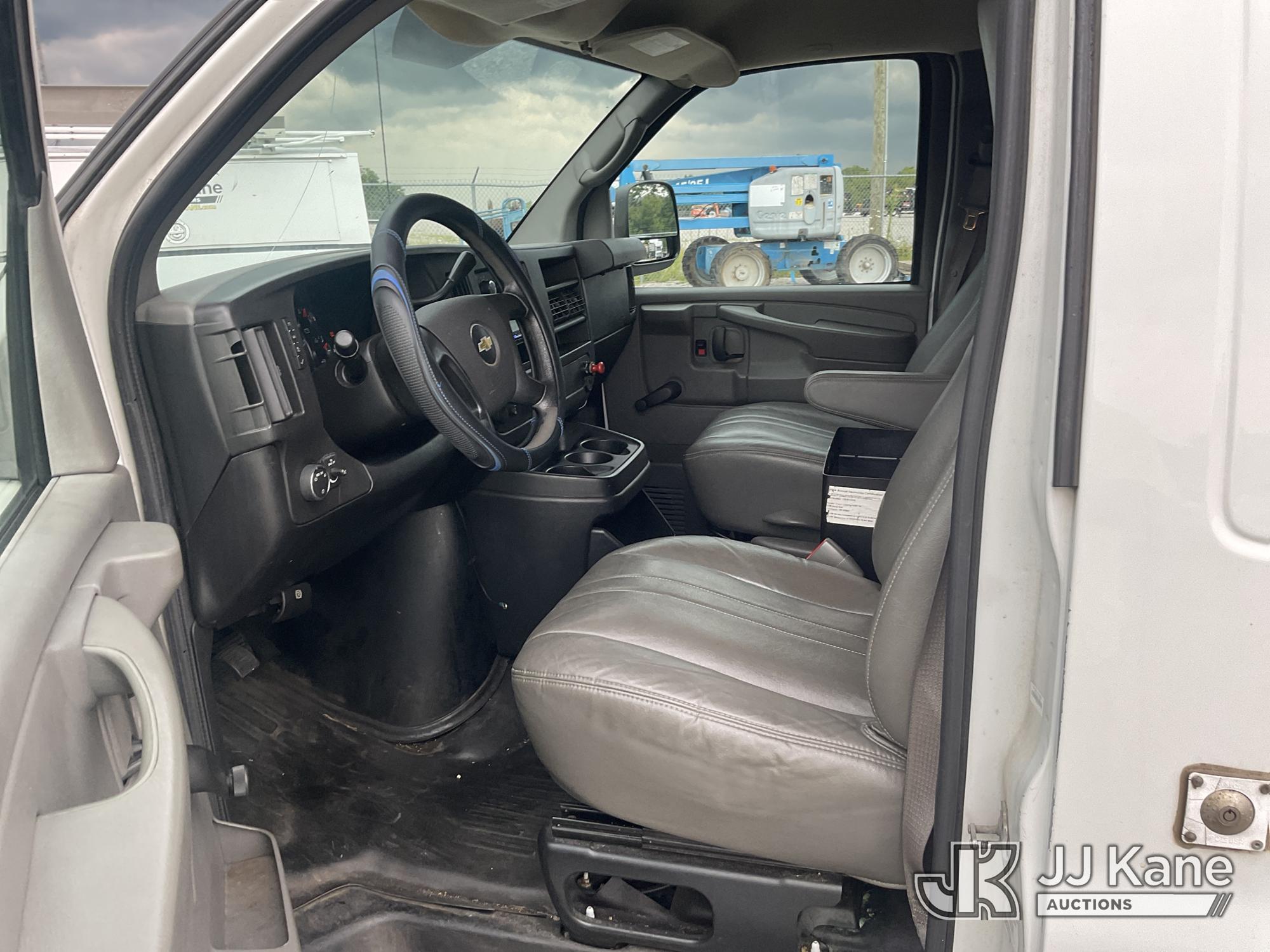 2013 Chevrolet EXPRESS G1500