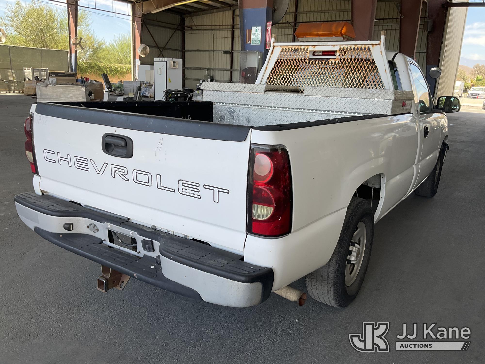 2004 Chevrolet SILVERADO 1500