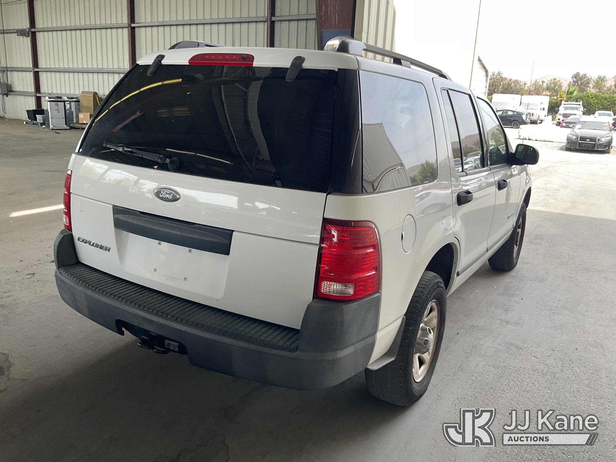 2004 Ford Explorer