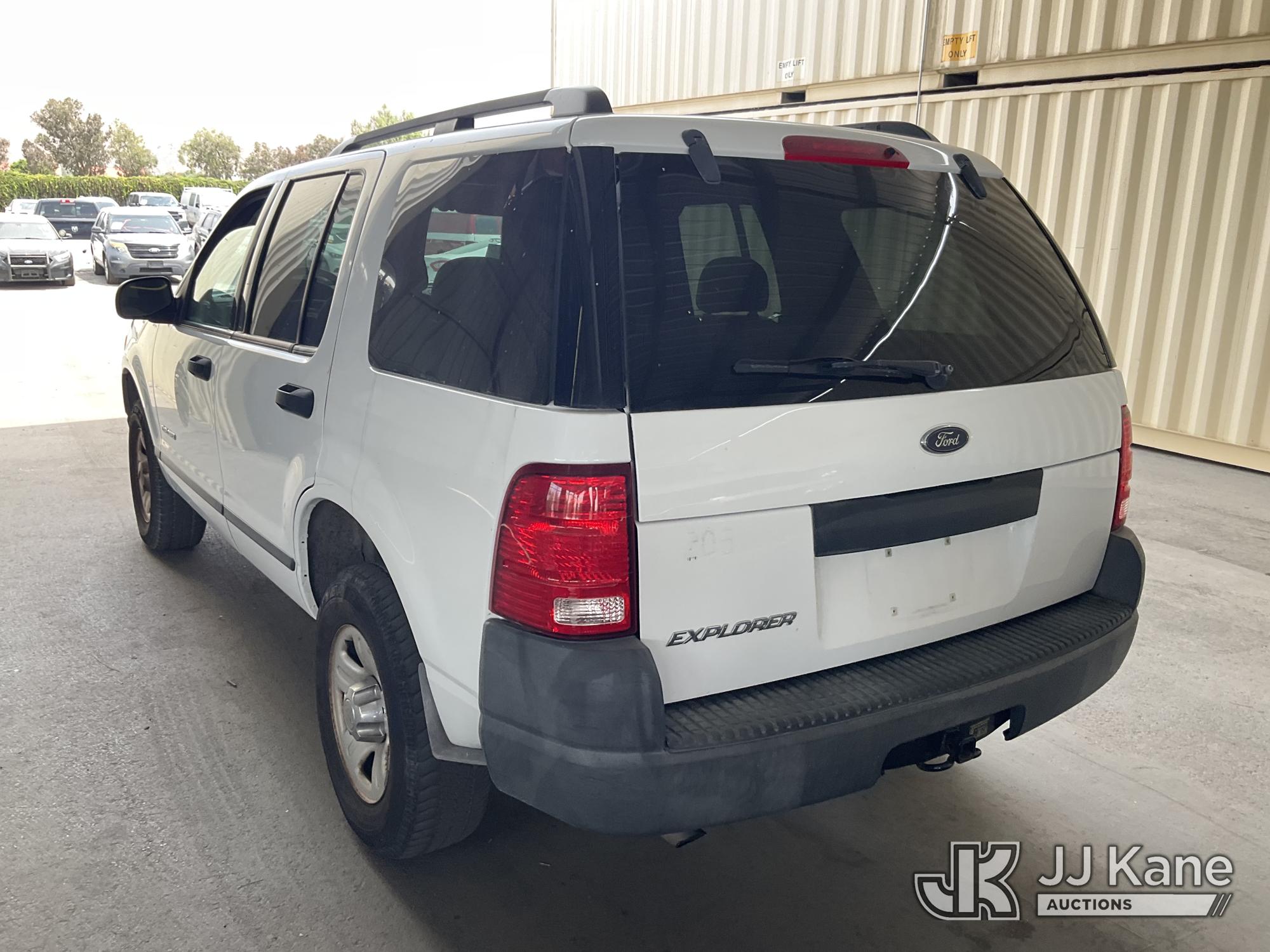 2004 Ford Explorer