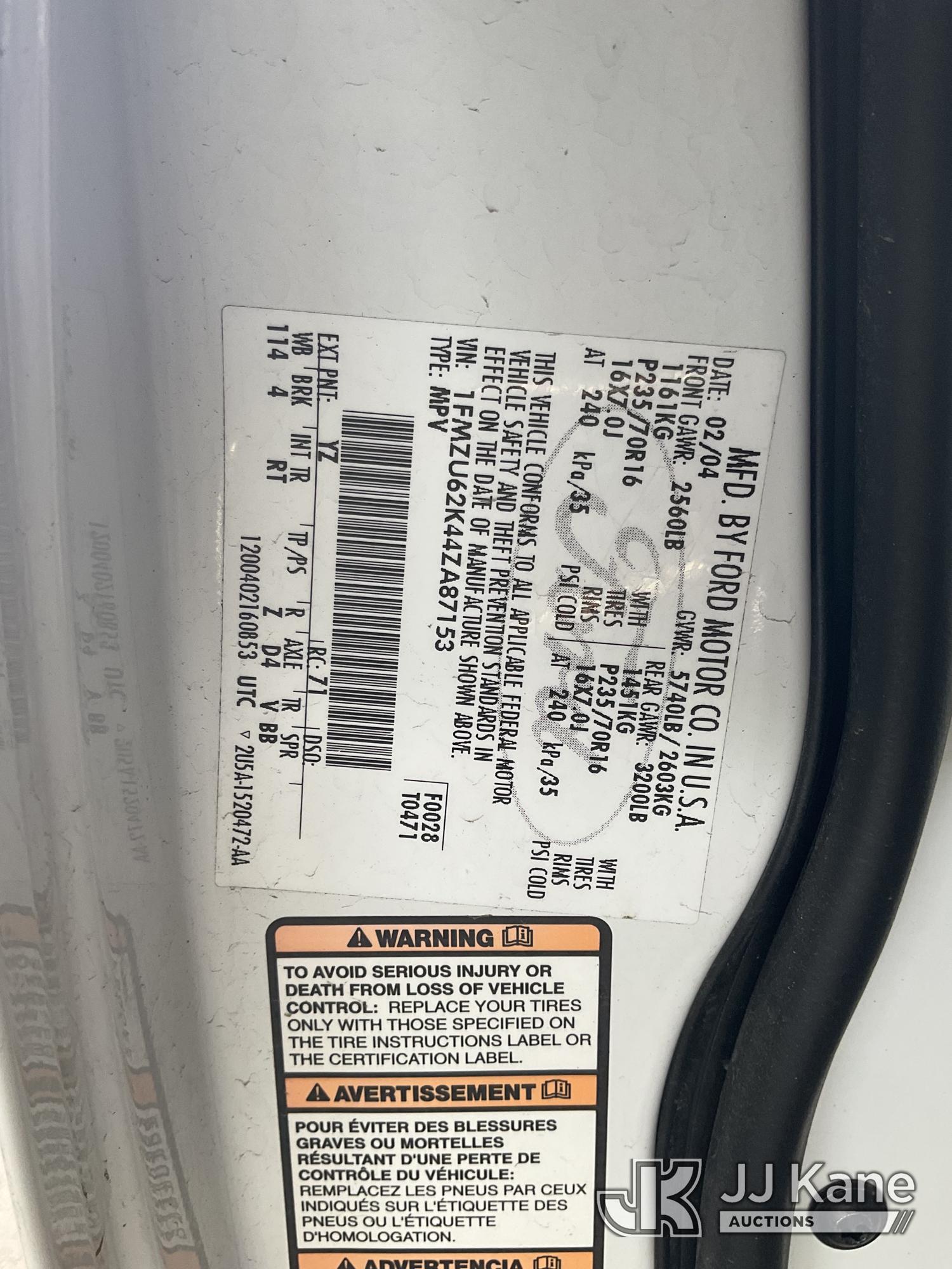 2004 Ford Explorer