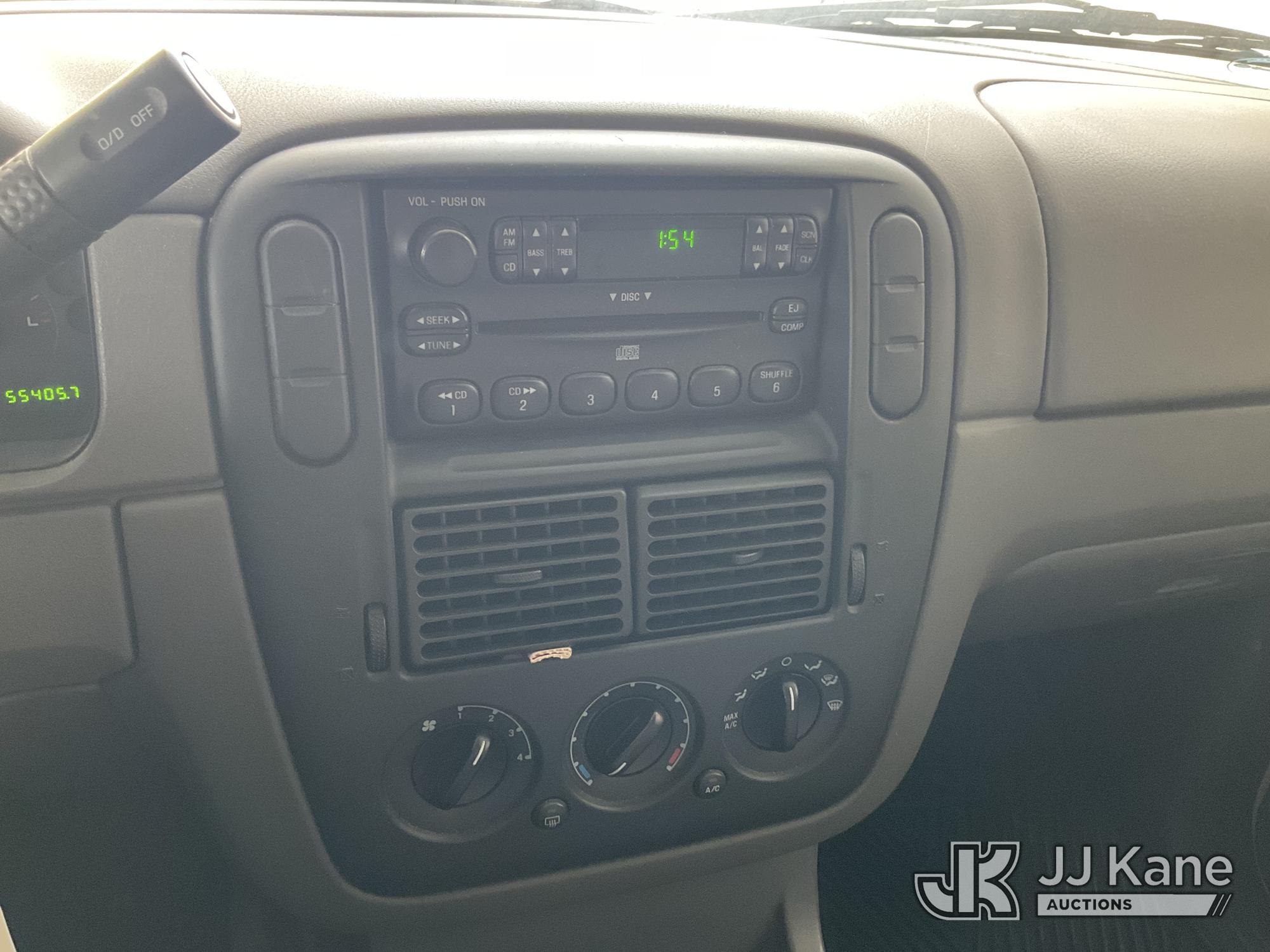 2004 Ford Explorer