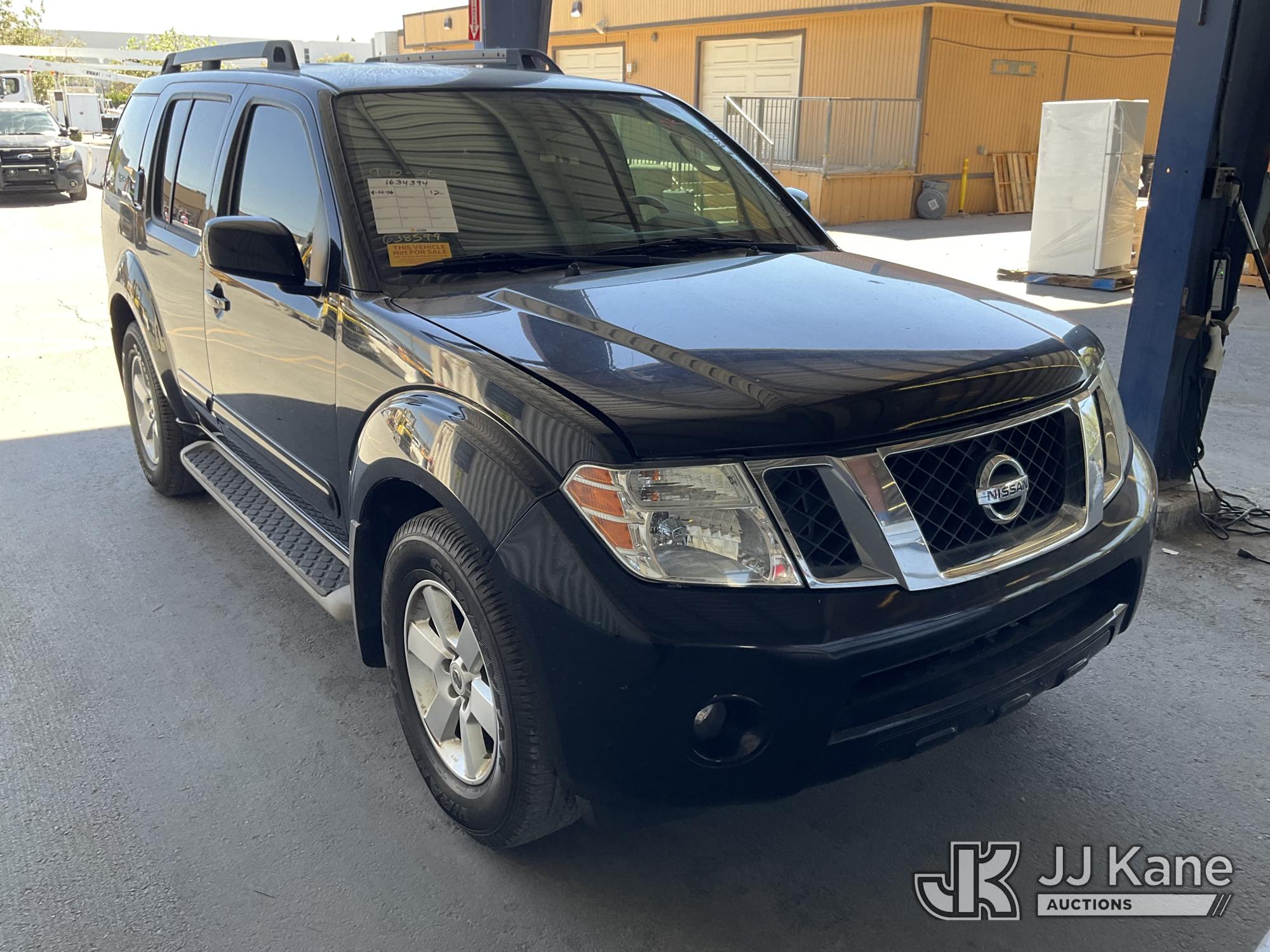 2012 Nissan PATHFINDER