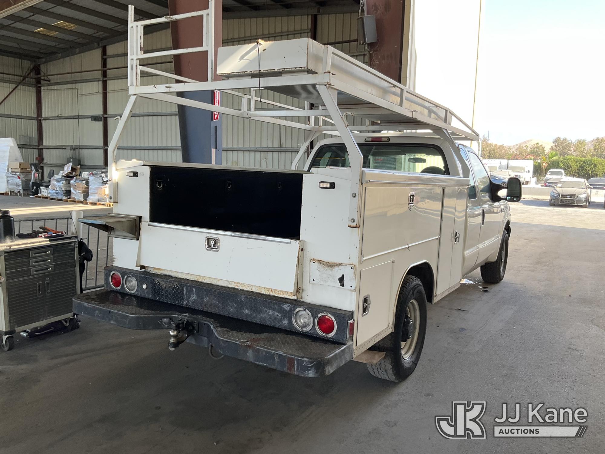 2004 Ford F-350 SD