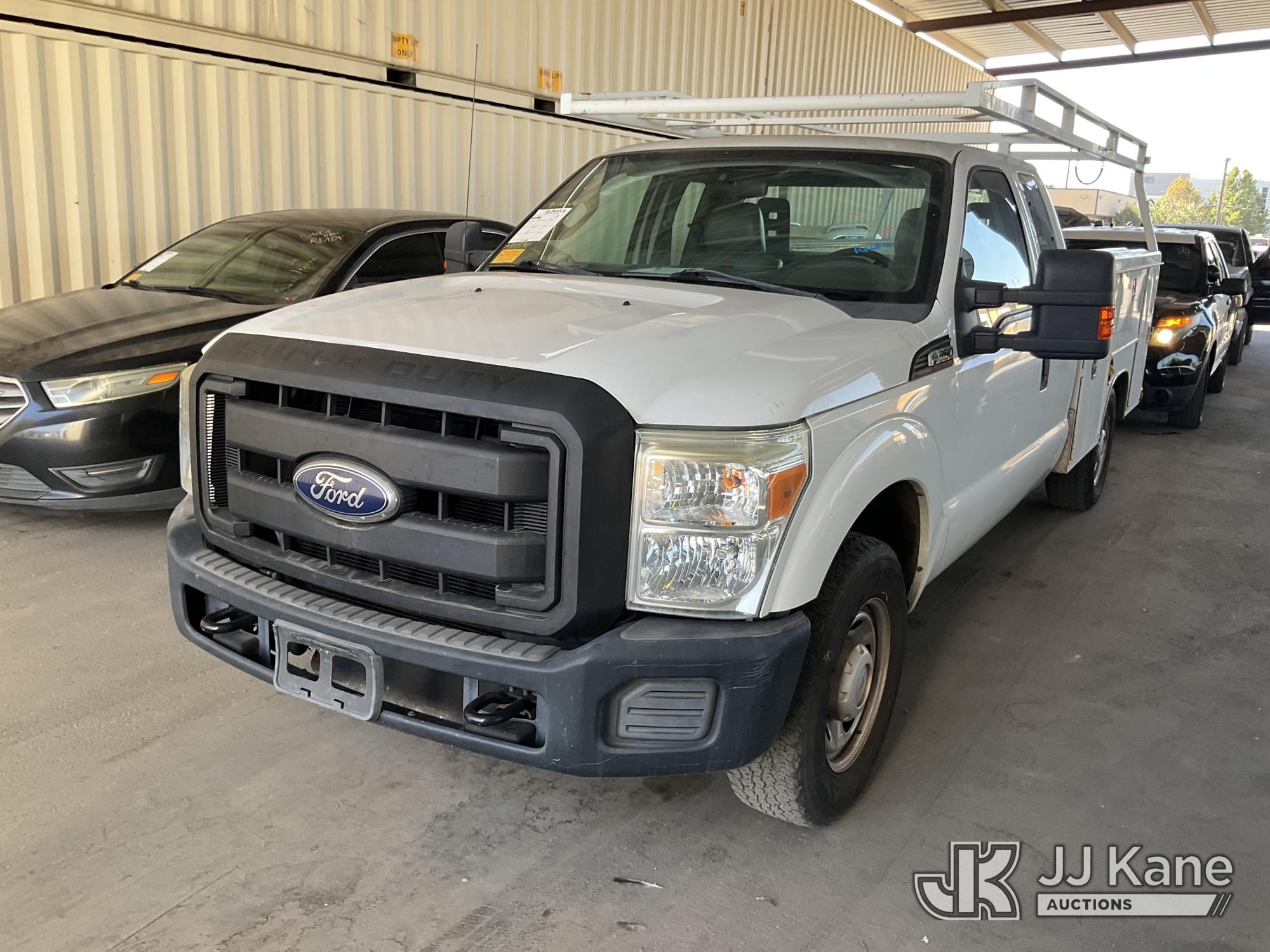 2011 Ford F-350 SD Extended-Cab Service Truck