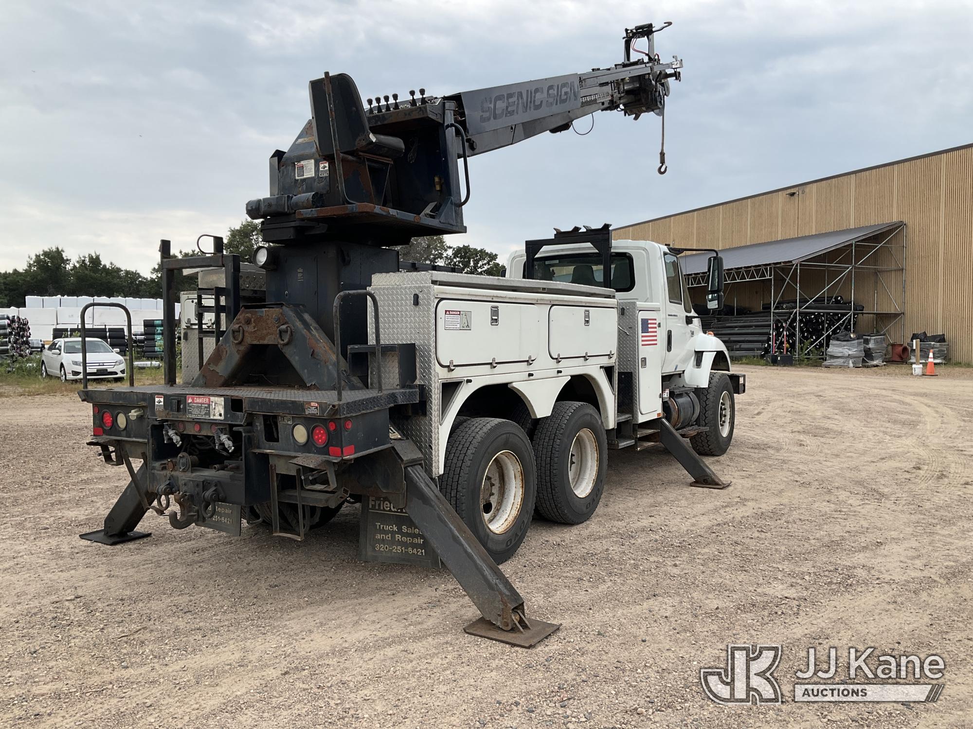 2004 International 7400