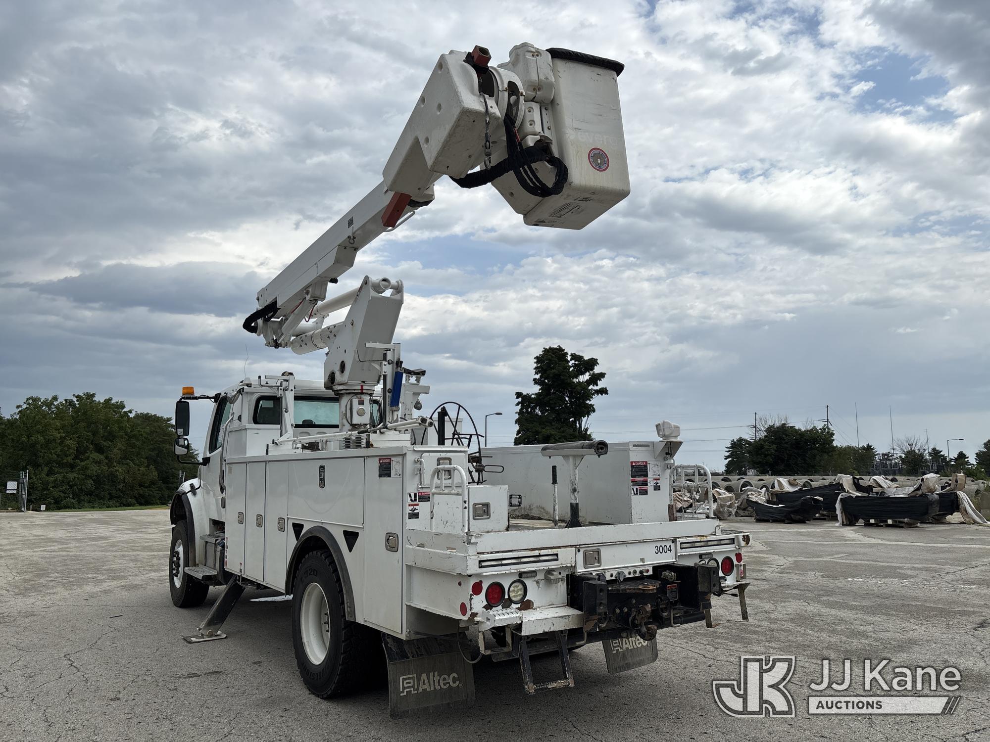 2019 Freightliner M2 106