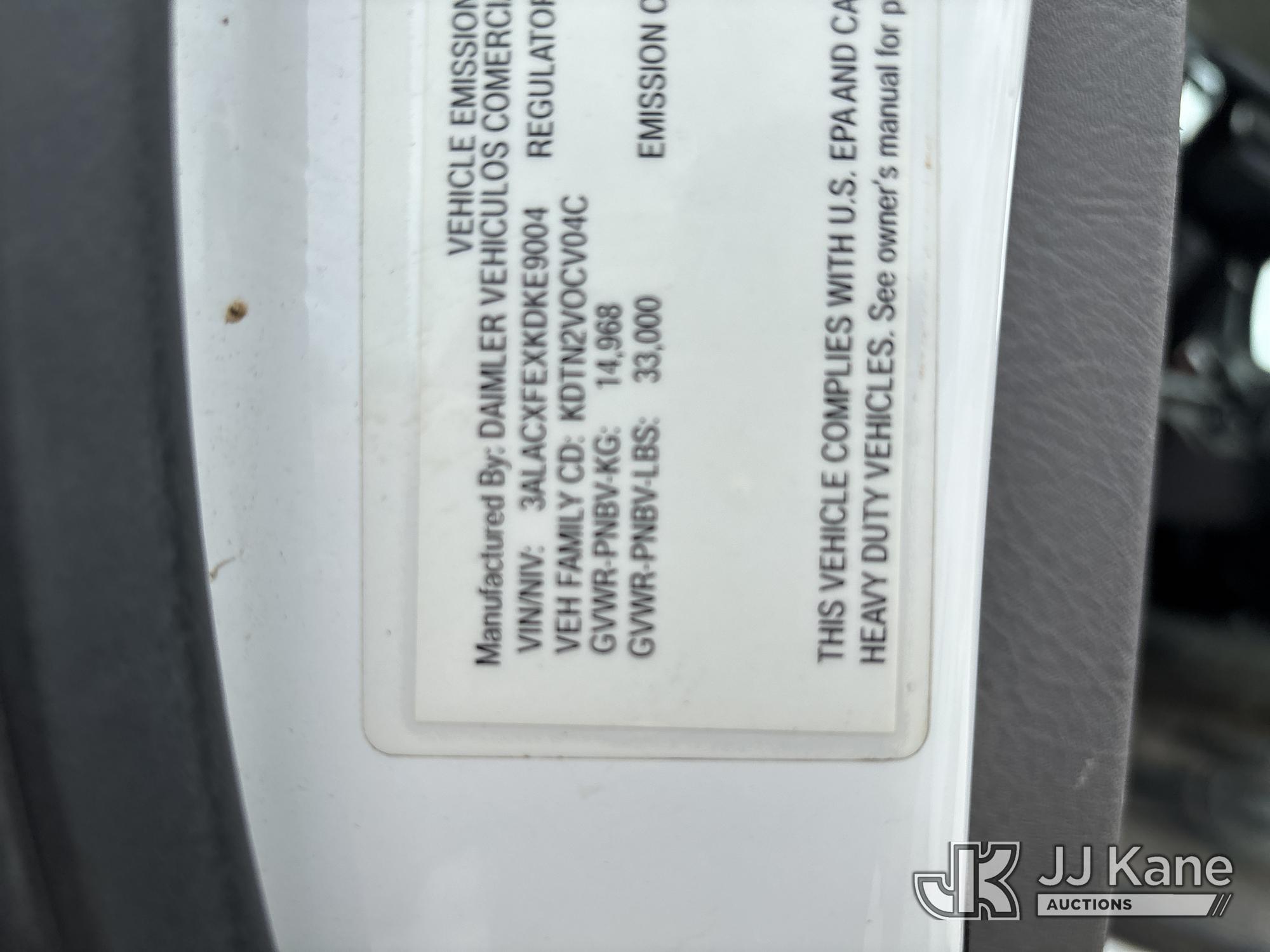 2019 Freightliner M2 106