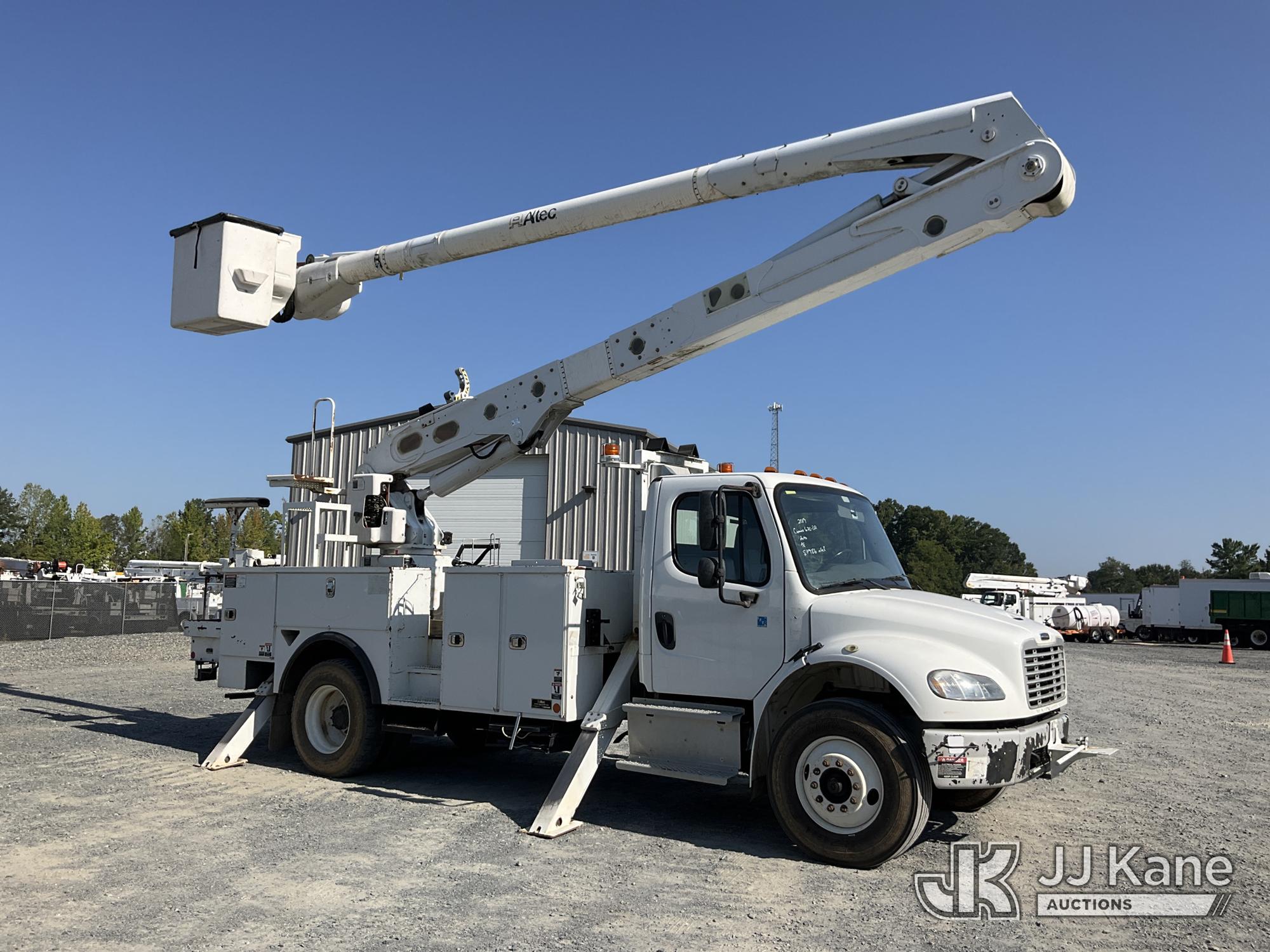 2019 Freightliner M2 106